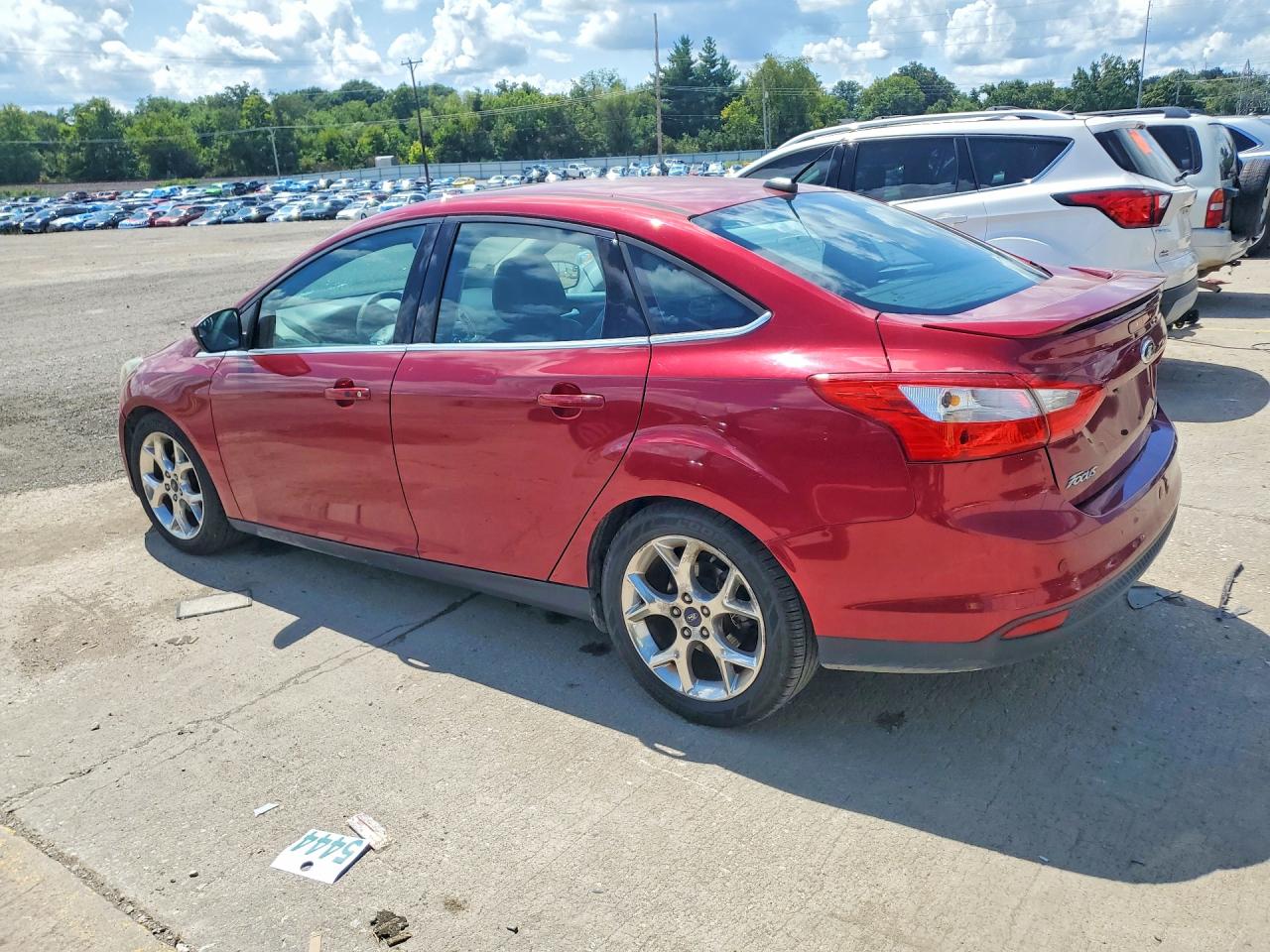 2014 Ford Focus Titanium Red vin: 1FADP3J21EL228664