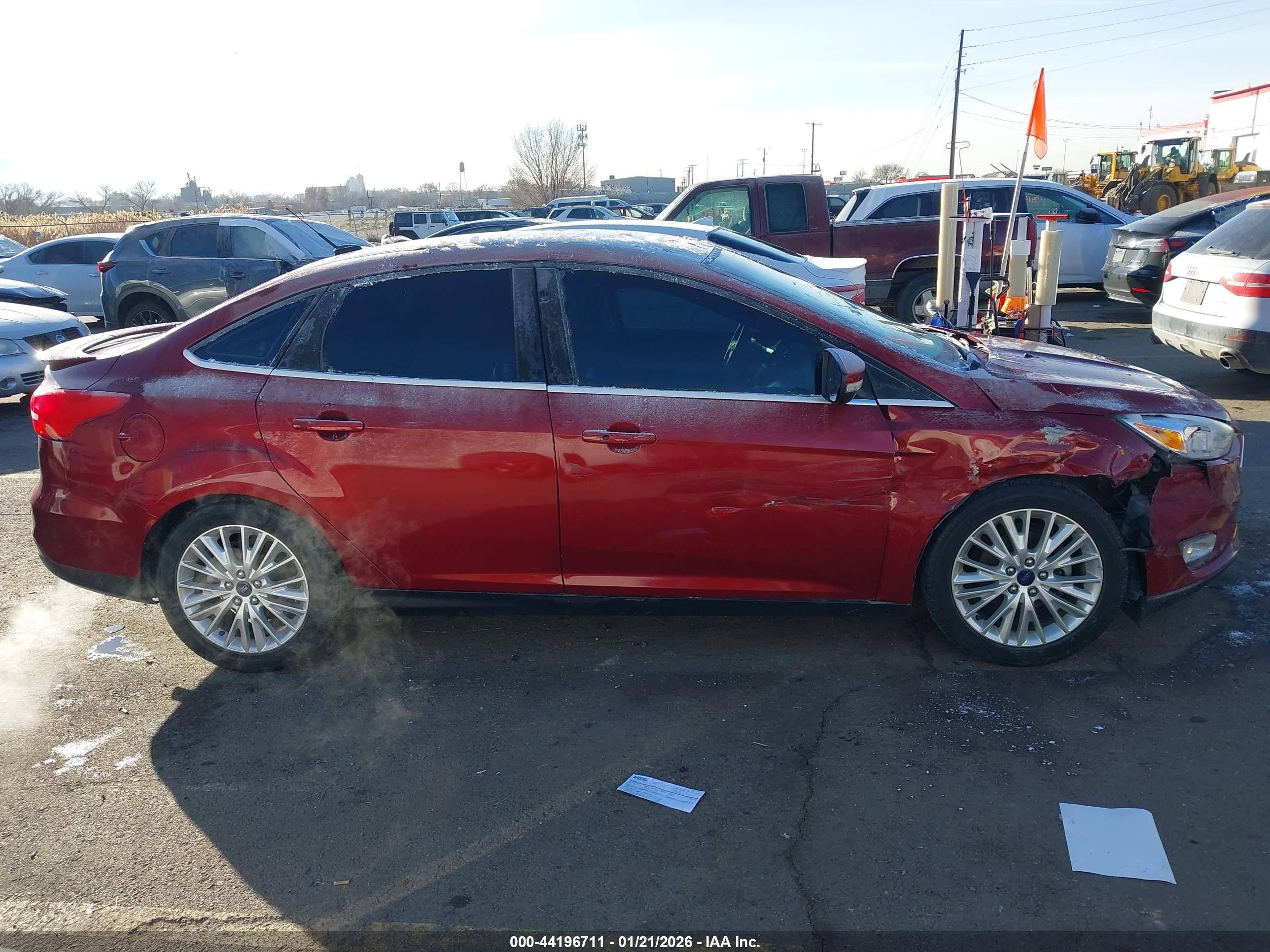 2015 Ford Focus Titanium Red vin: 1FADP3J21FL235485