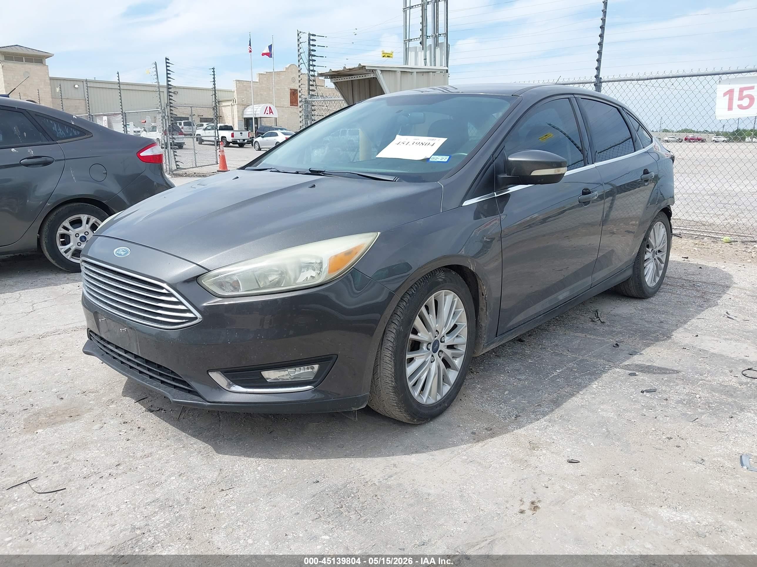 2015 Ford Focus Titanium Серый vin: 1FADP3J21FL255199