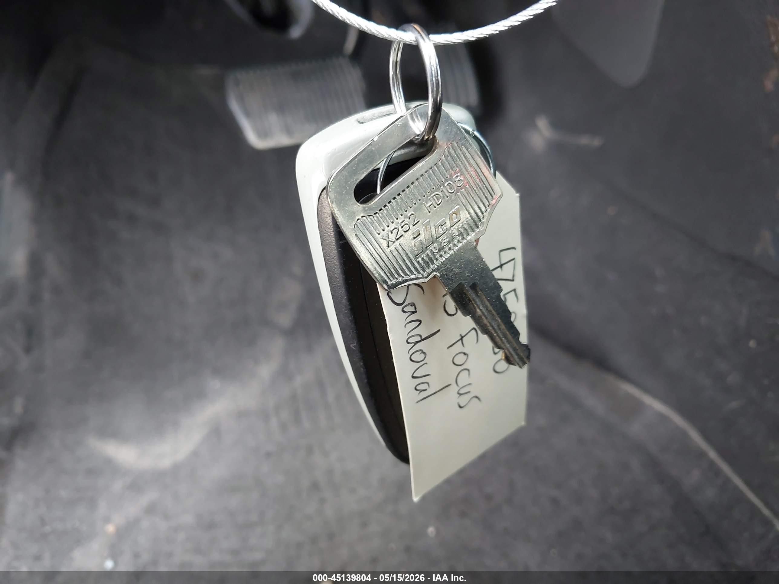 2015 Ford Focus Titanium Серый vin: 1FADP3J21FL255199