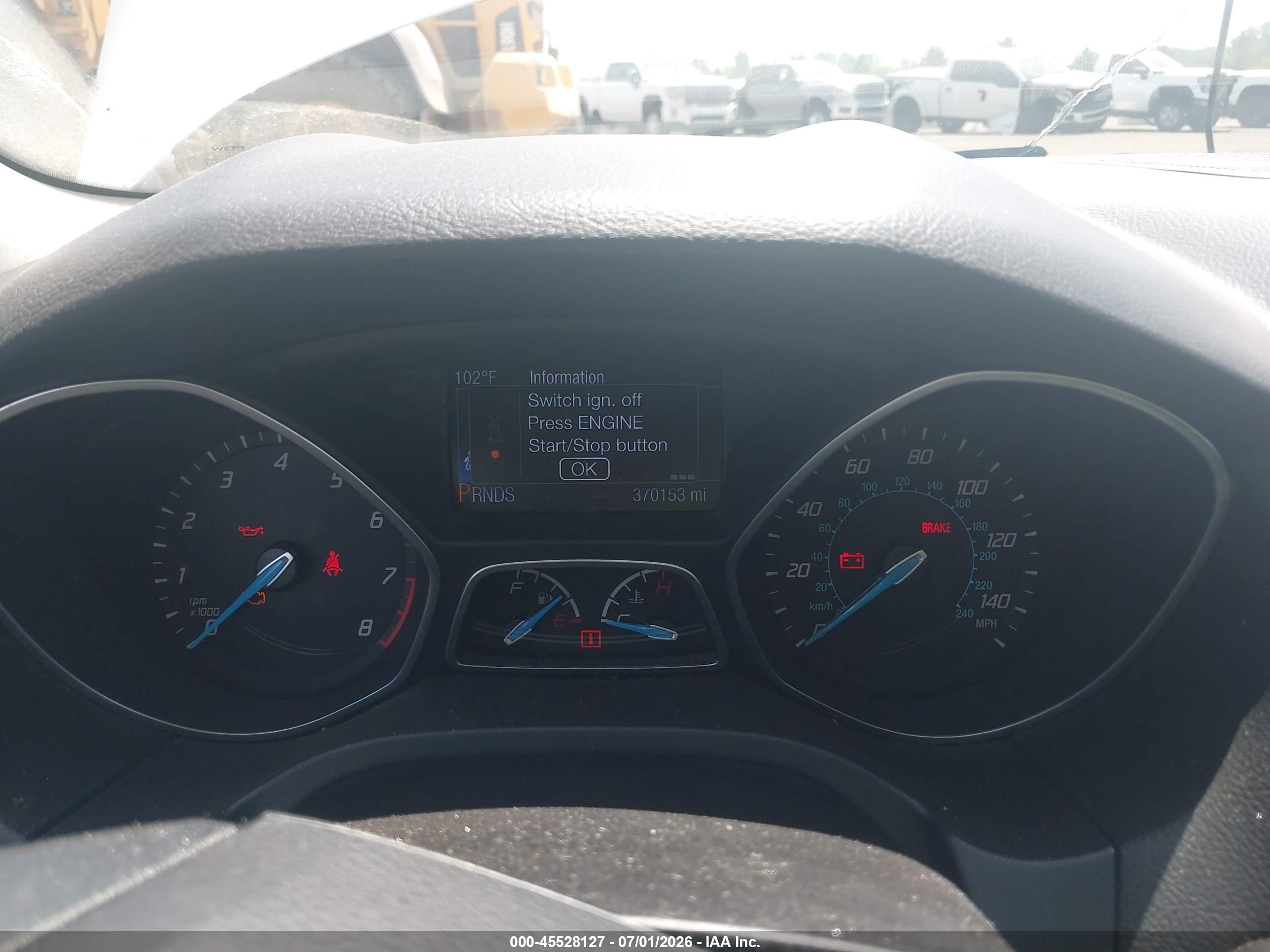 2014 Ford Focus Titanium White vin: 1FADP3J22EL217799