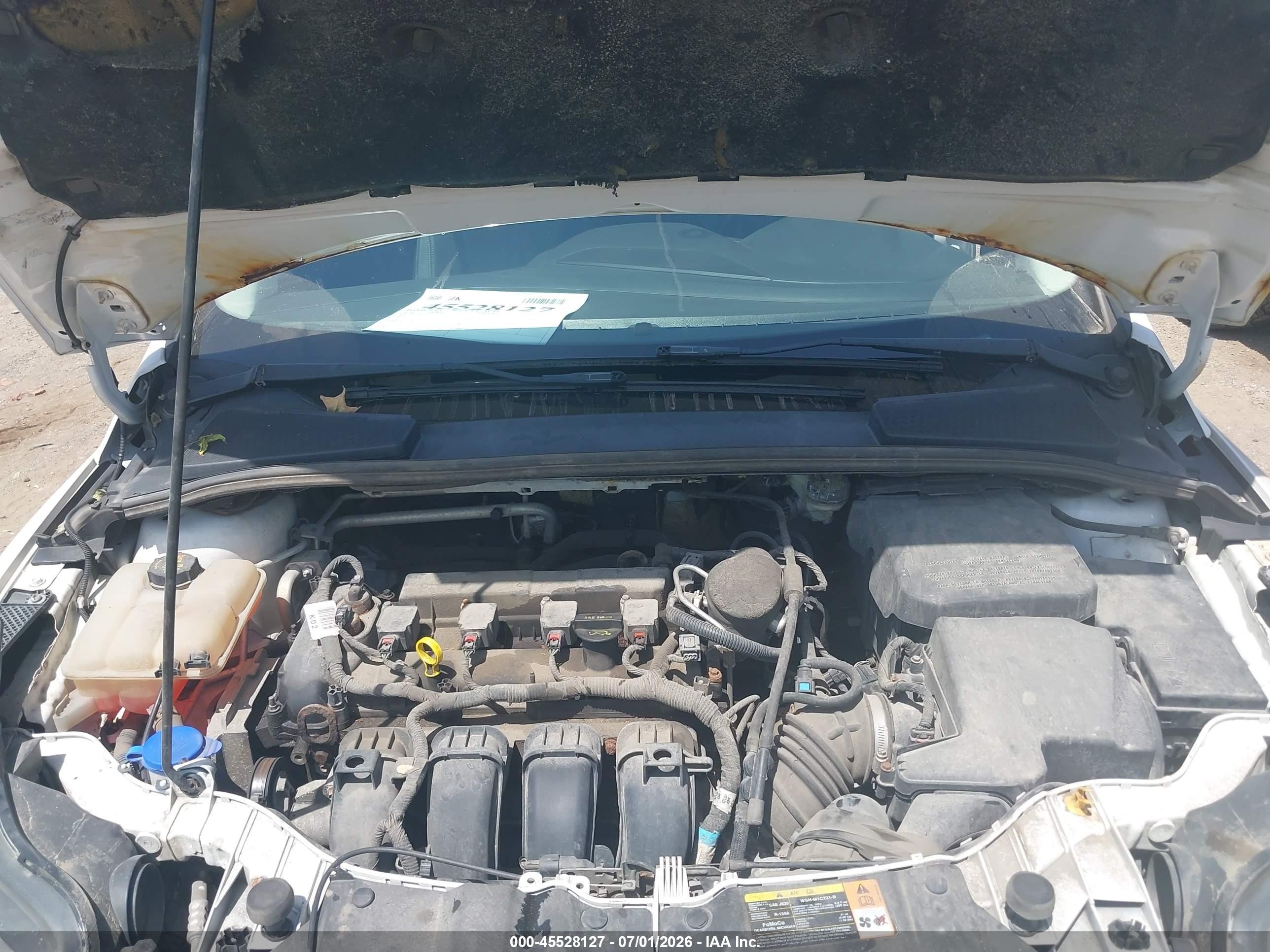 2014 Ford Focus Titanium White vin: 1FADP3J22EL217799