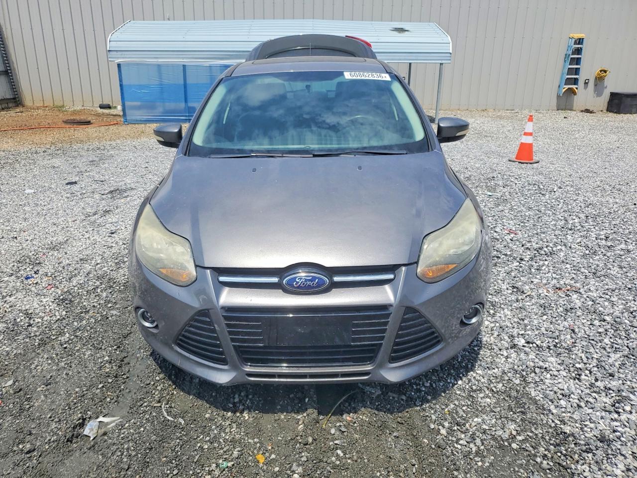 2014 Ford Focus Titanium Gray vin: 1FADP3J22EL233372