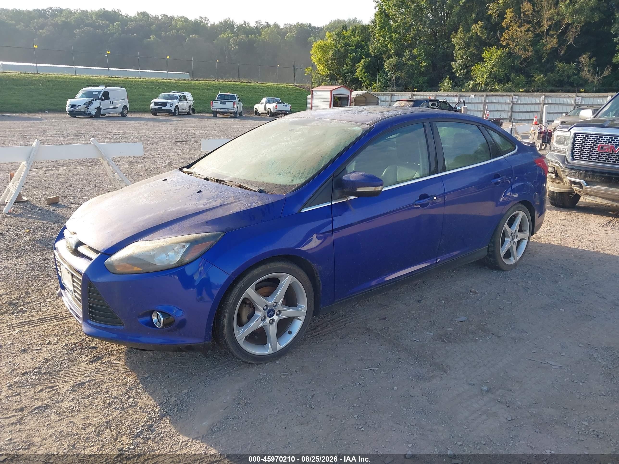 2014 Ford Focus Titanium Синий vin: 1FADP3J22EL369565