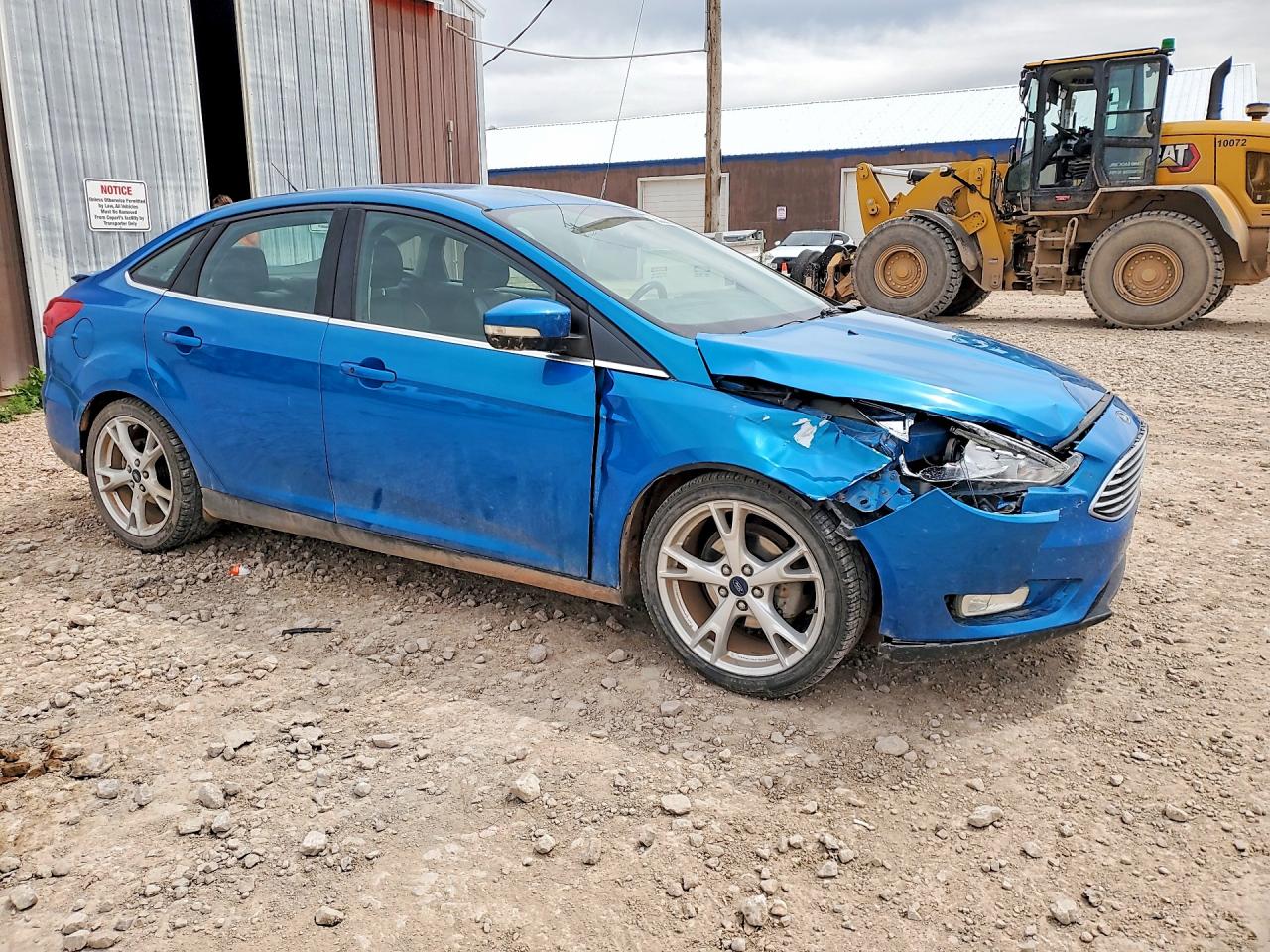 2015 Ford Focus Titanium Blue vin: 1FADP3J22FL261660