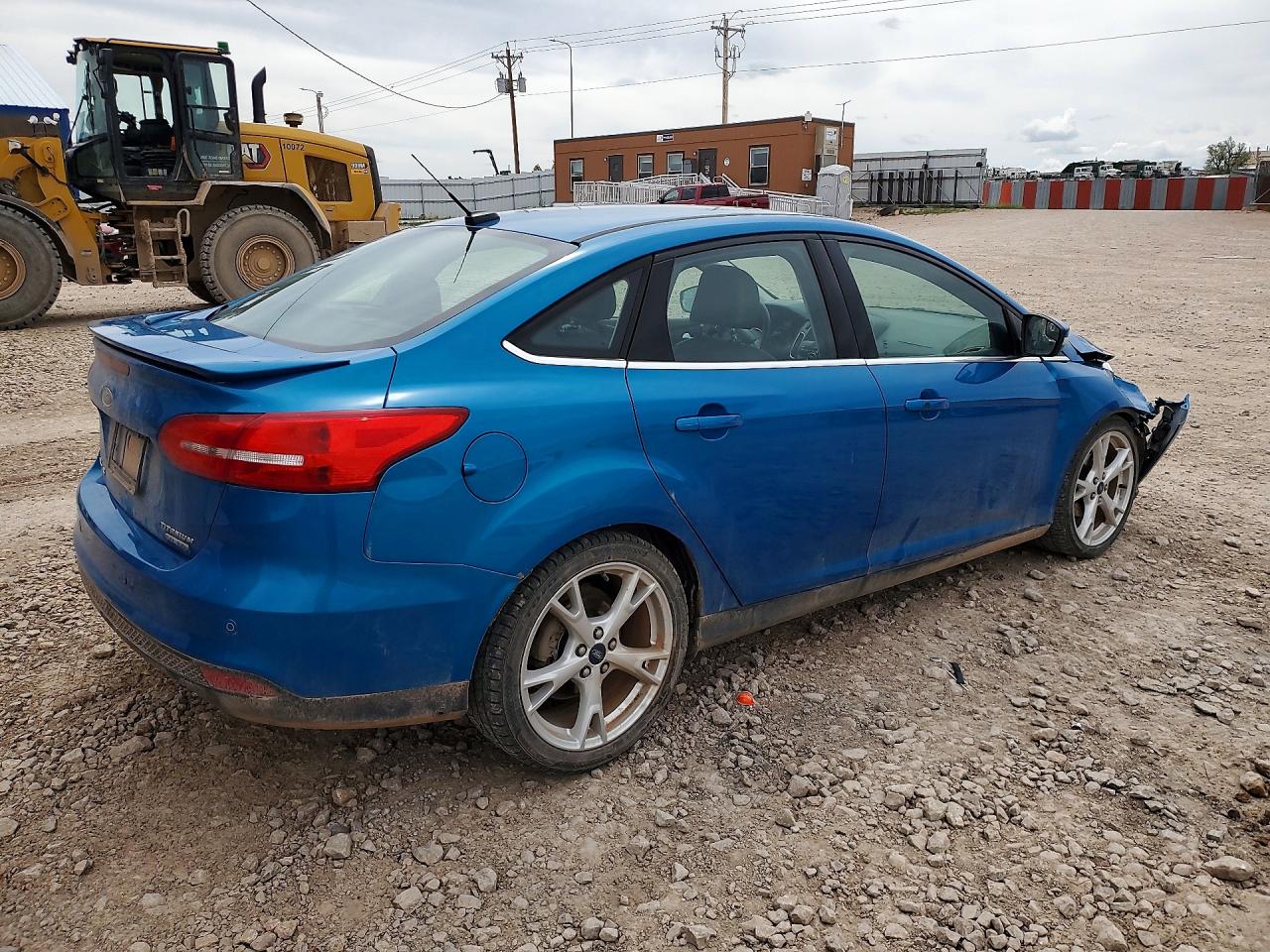 2015 Ford Focus Titanium Blue vin: 1FADP3J22FL261660