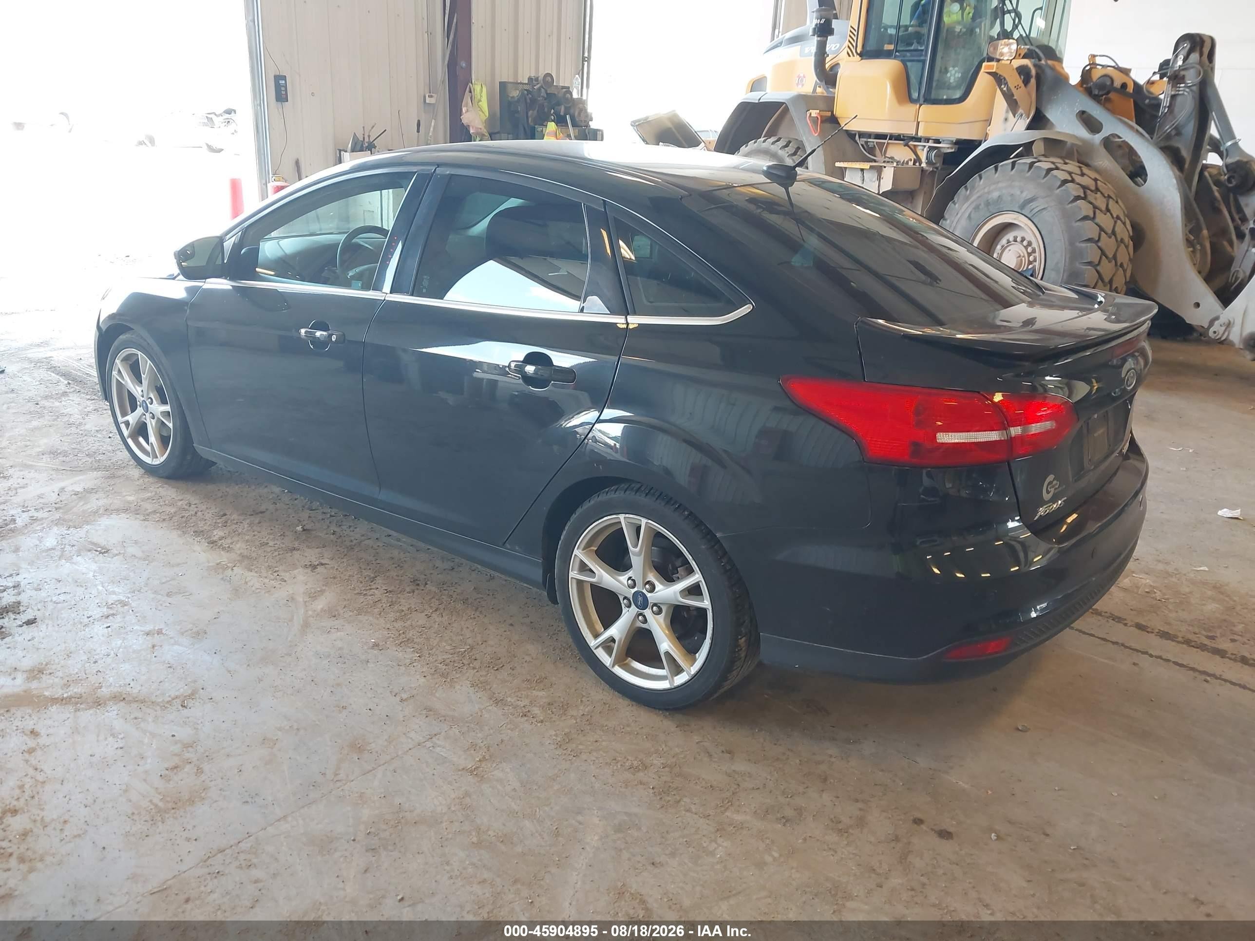 2015 Ford Focus Titanium Black vin: 1FADP3J22FL327561