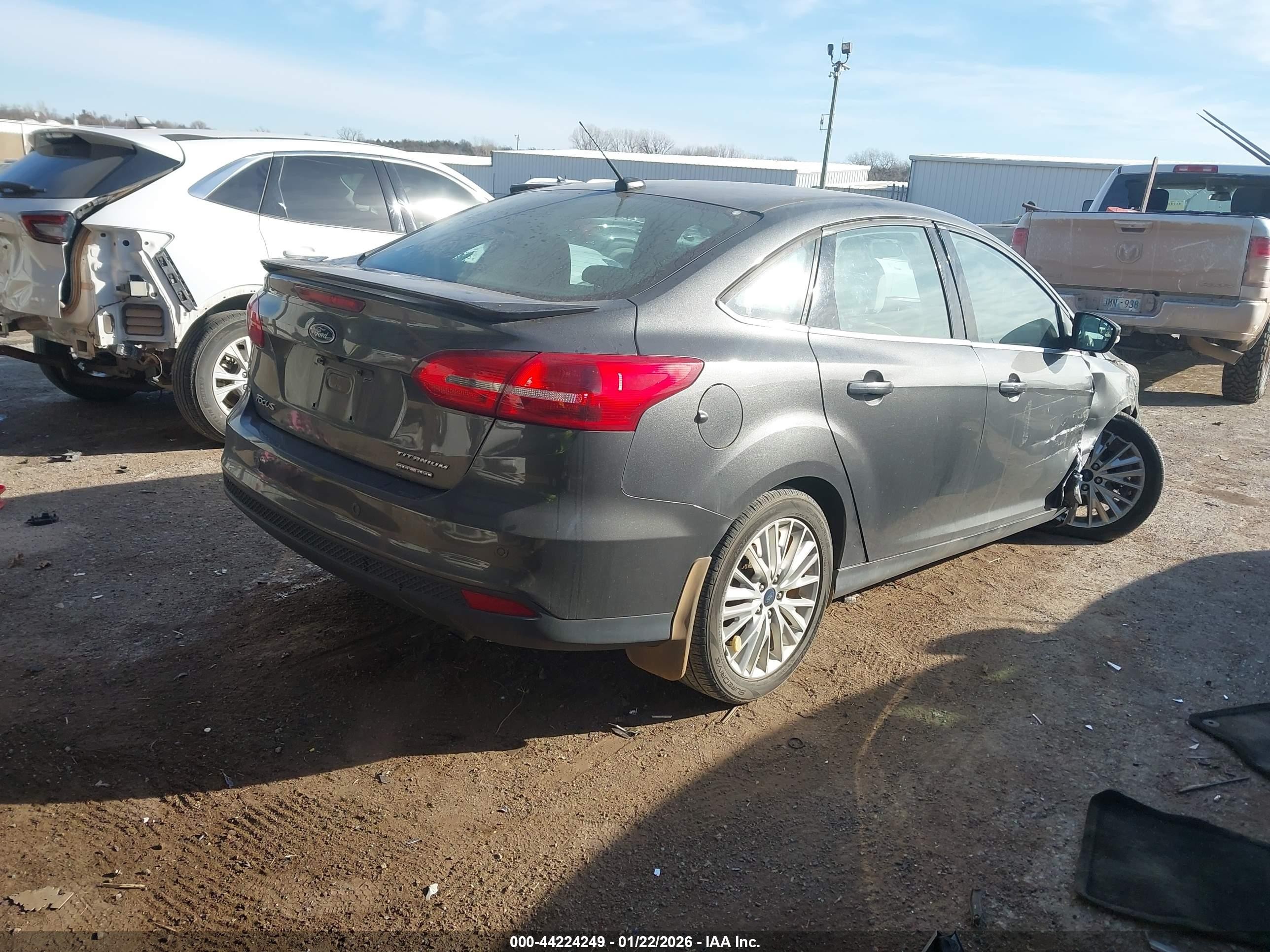 2016 Ford Focus Titanium Gray vin: 1FADP3J22GL260073