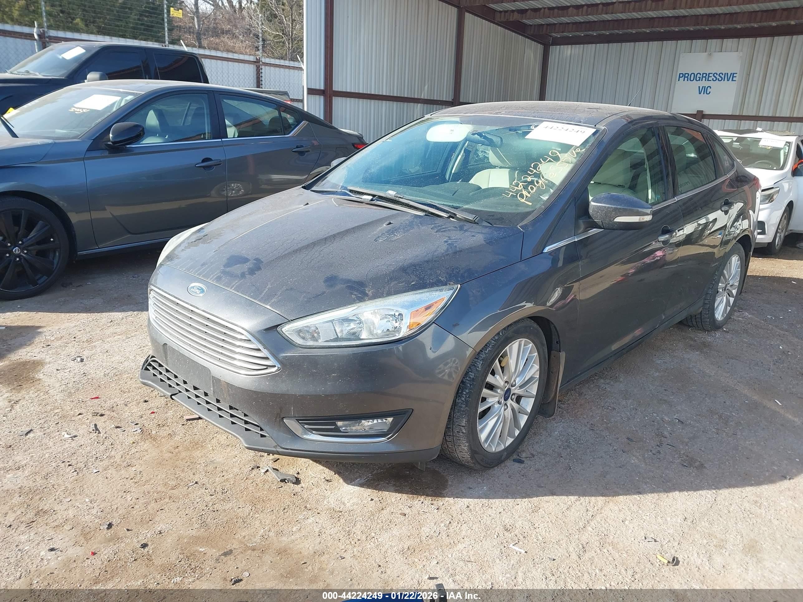 2016 Ford Focus Titanium Gray vin: 1FADP3J22GL260073