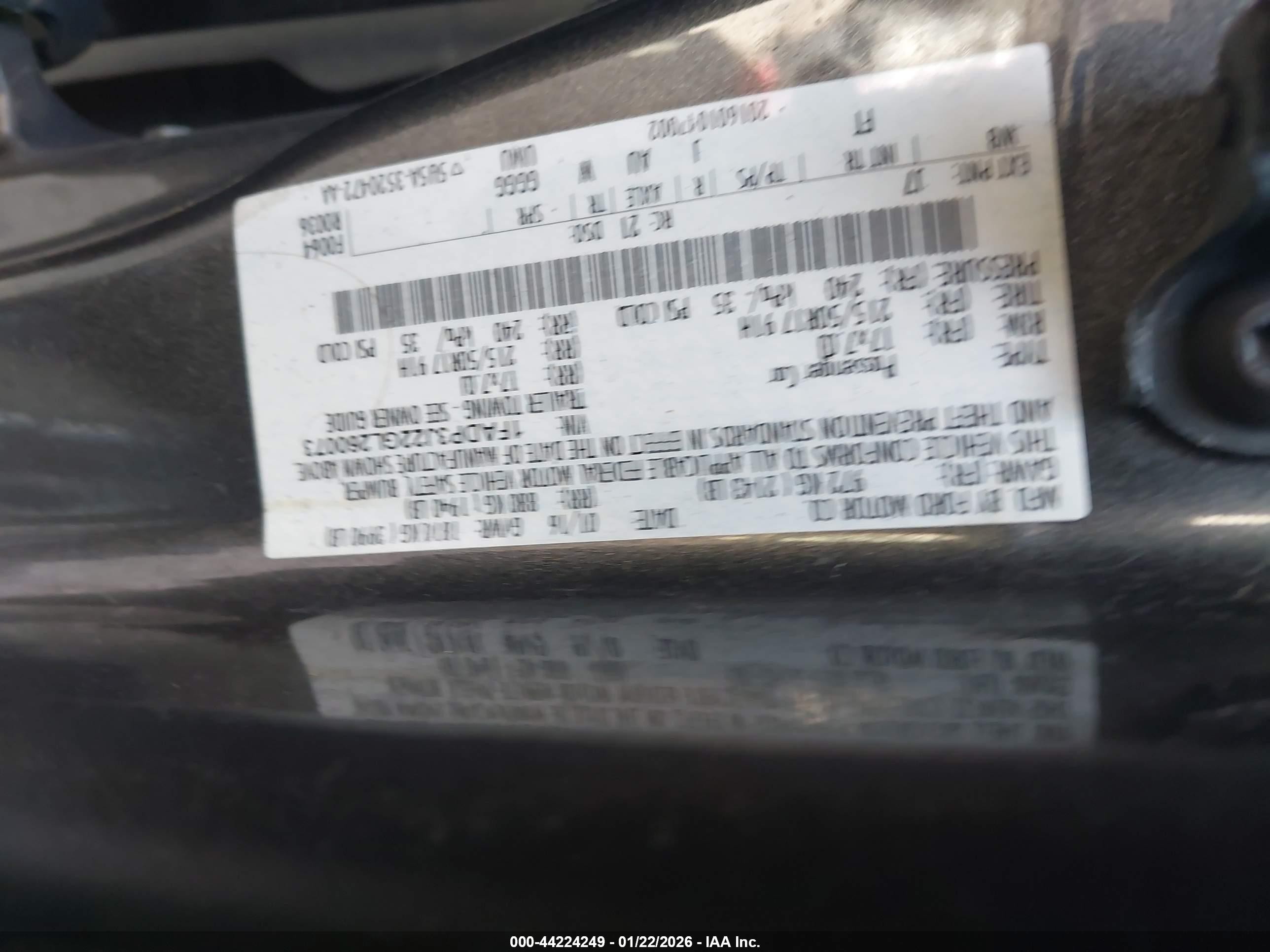 2016 Ford Focus Titanium Gray vin: 1FADP3J22GL260073