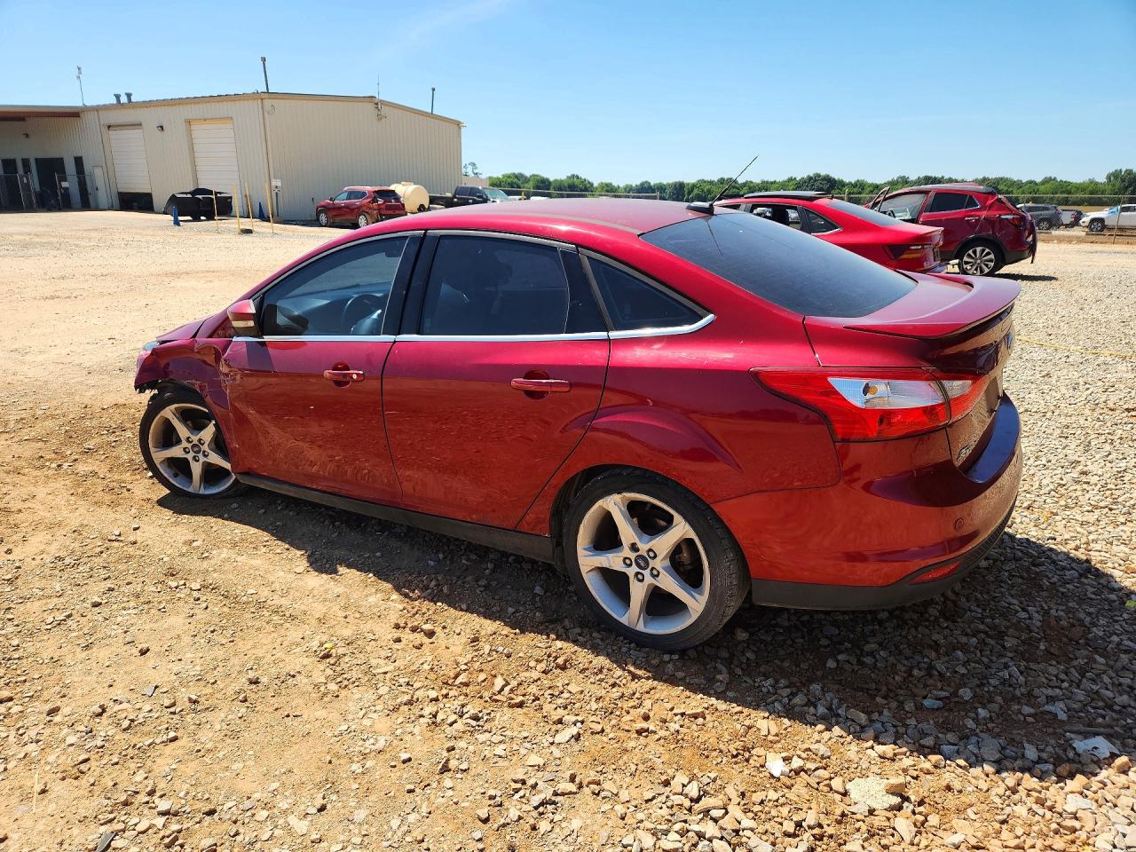 2013 Ford Focus Titanium Red vin: 1FADP3J23DL155442
