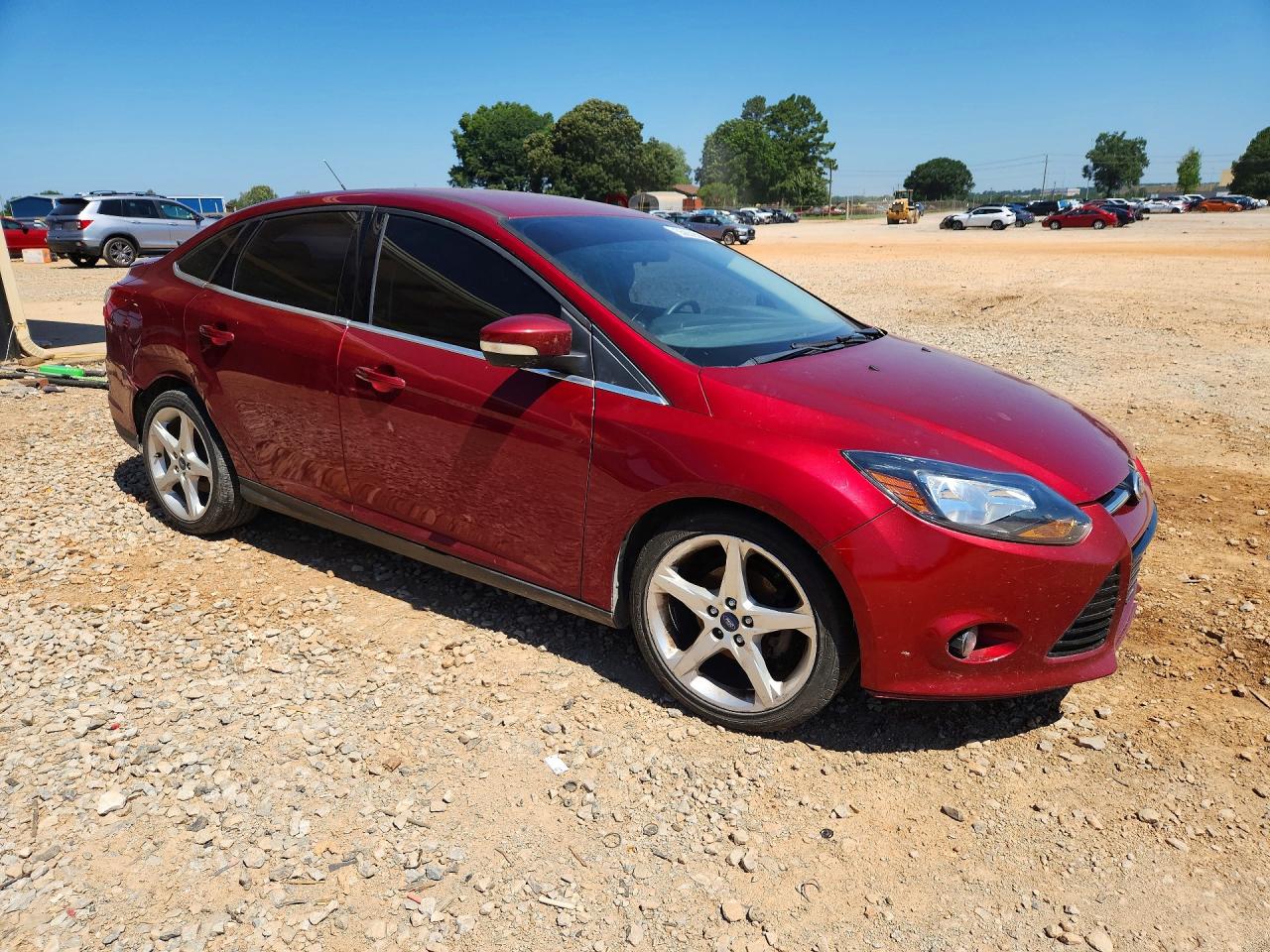 2013 Ford Focus Titanium Red vin: 1FADP3J23DL155442