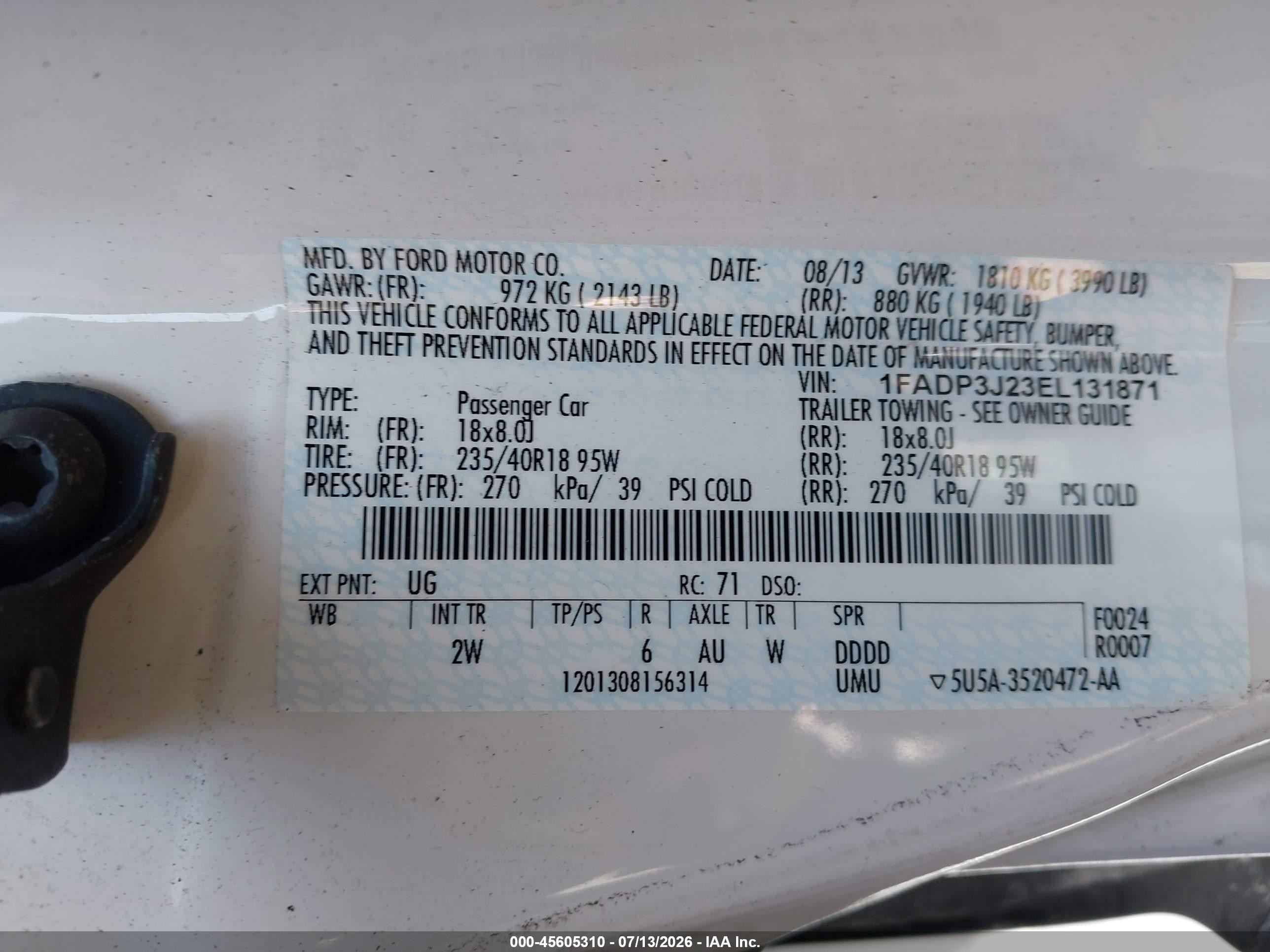 2014 Ford Focus Titanium White vin: 1FADP3J23EL131871