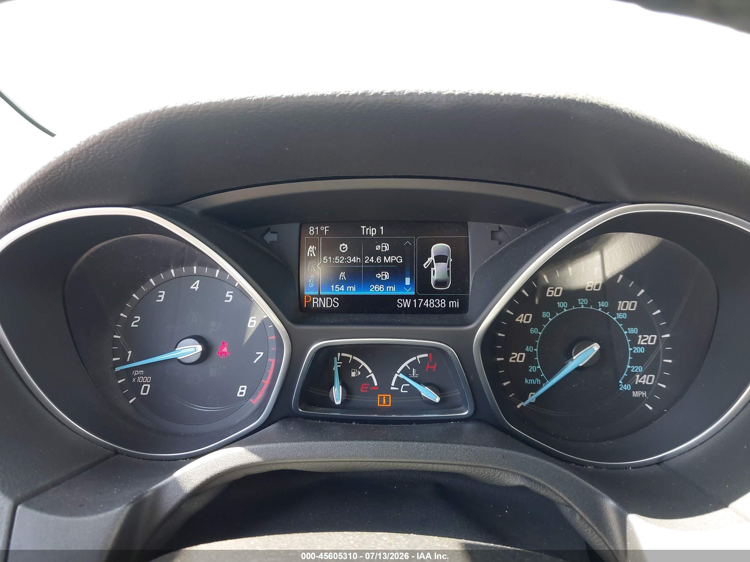 2014 Ford Focus Titanium White vin: 1FADP3J23EL131871