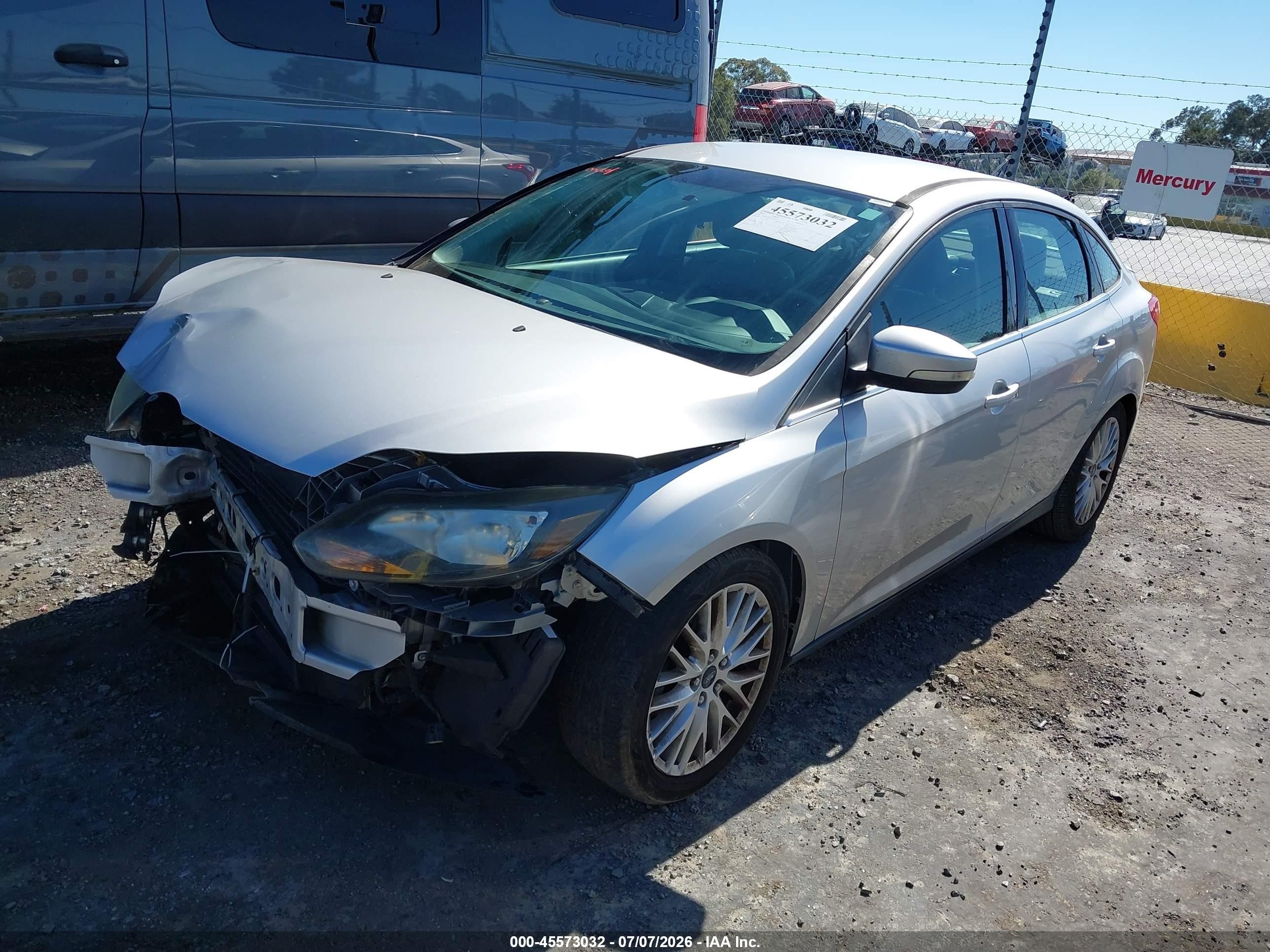 2014 Ford Focus Titanium Silver vin: 1FADP3J23EL264548