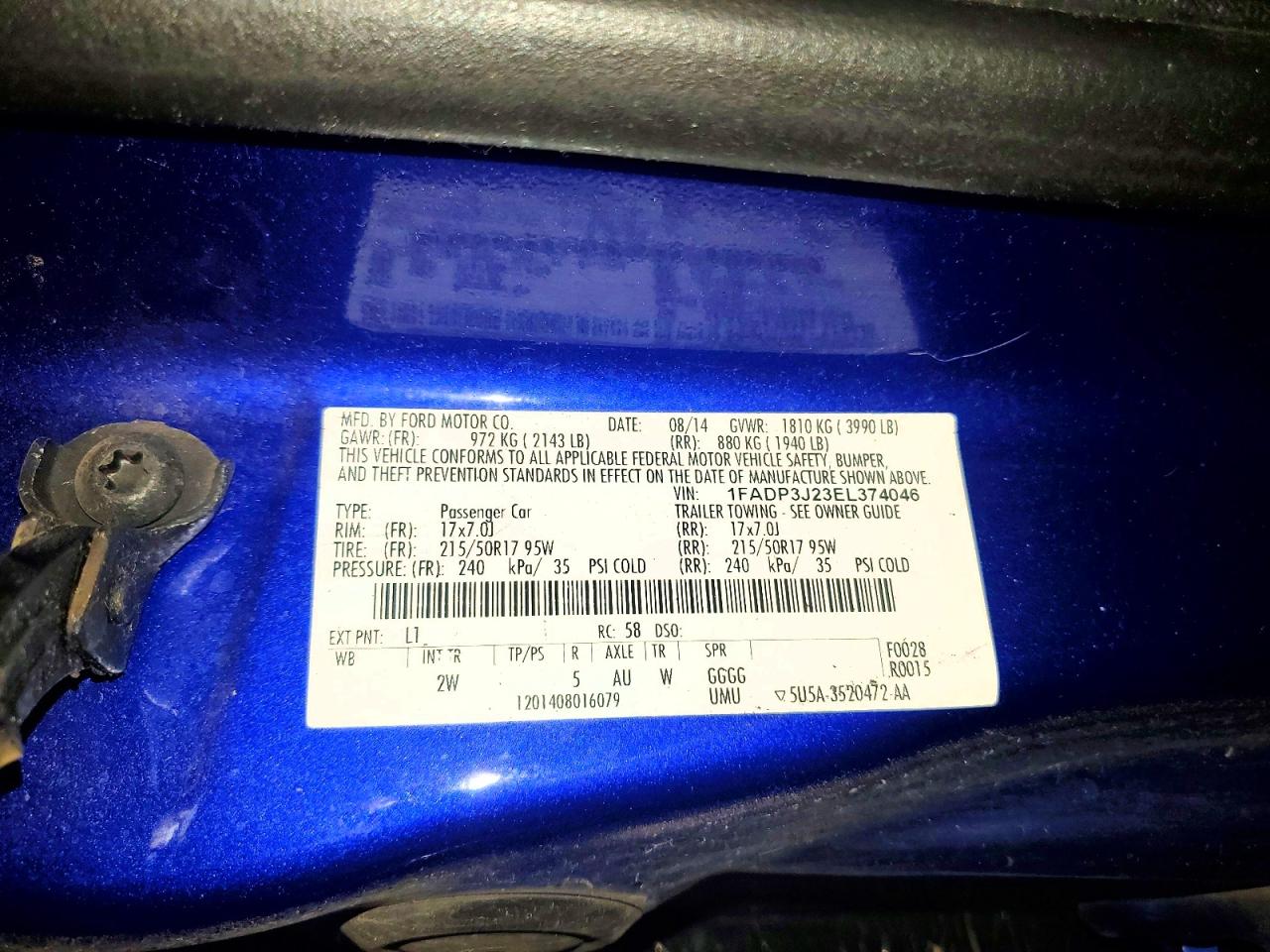 2014 Ford Focus Titanium Blue vin: 1FADP3J23EL374046