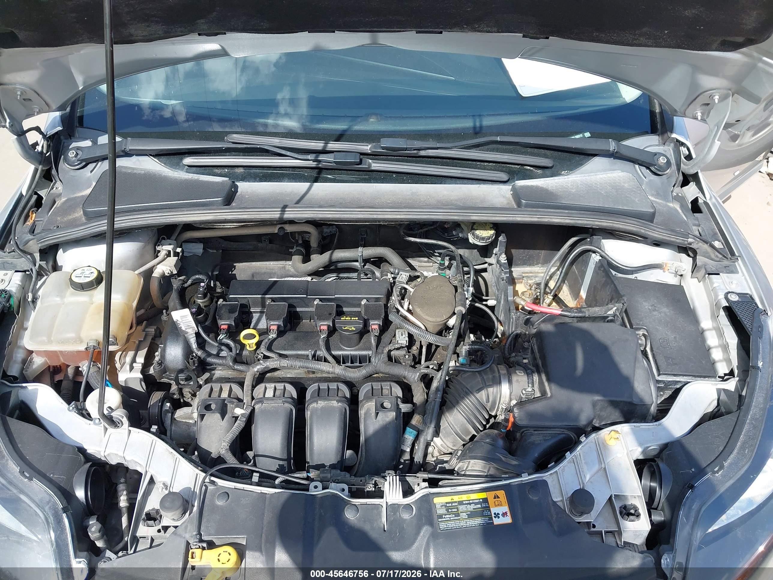 2013 Ford Focus Titanium Серебряный vin: 1FADP3J24DL200212