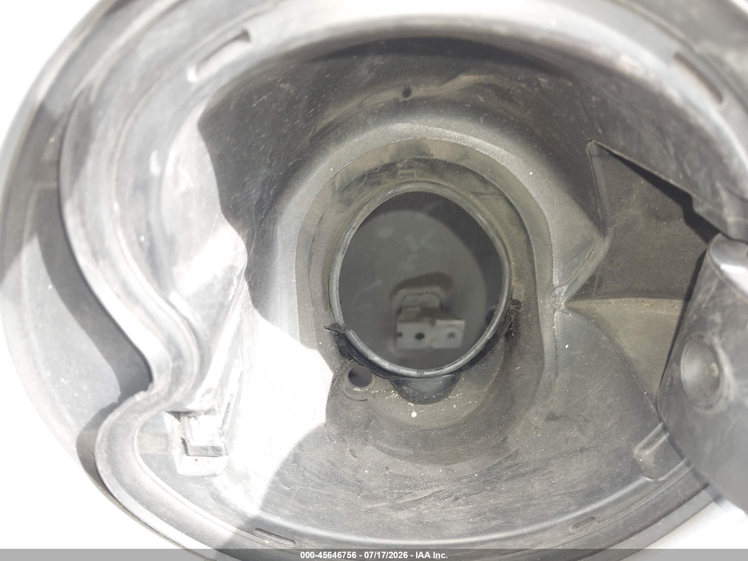 2013 Ford Focus Titanium Серебряный vin: 1FADP3J24DL200212