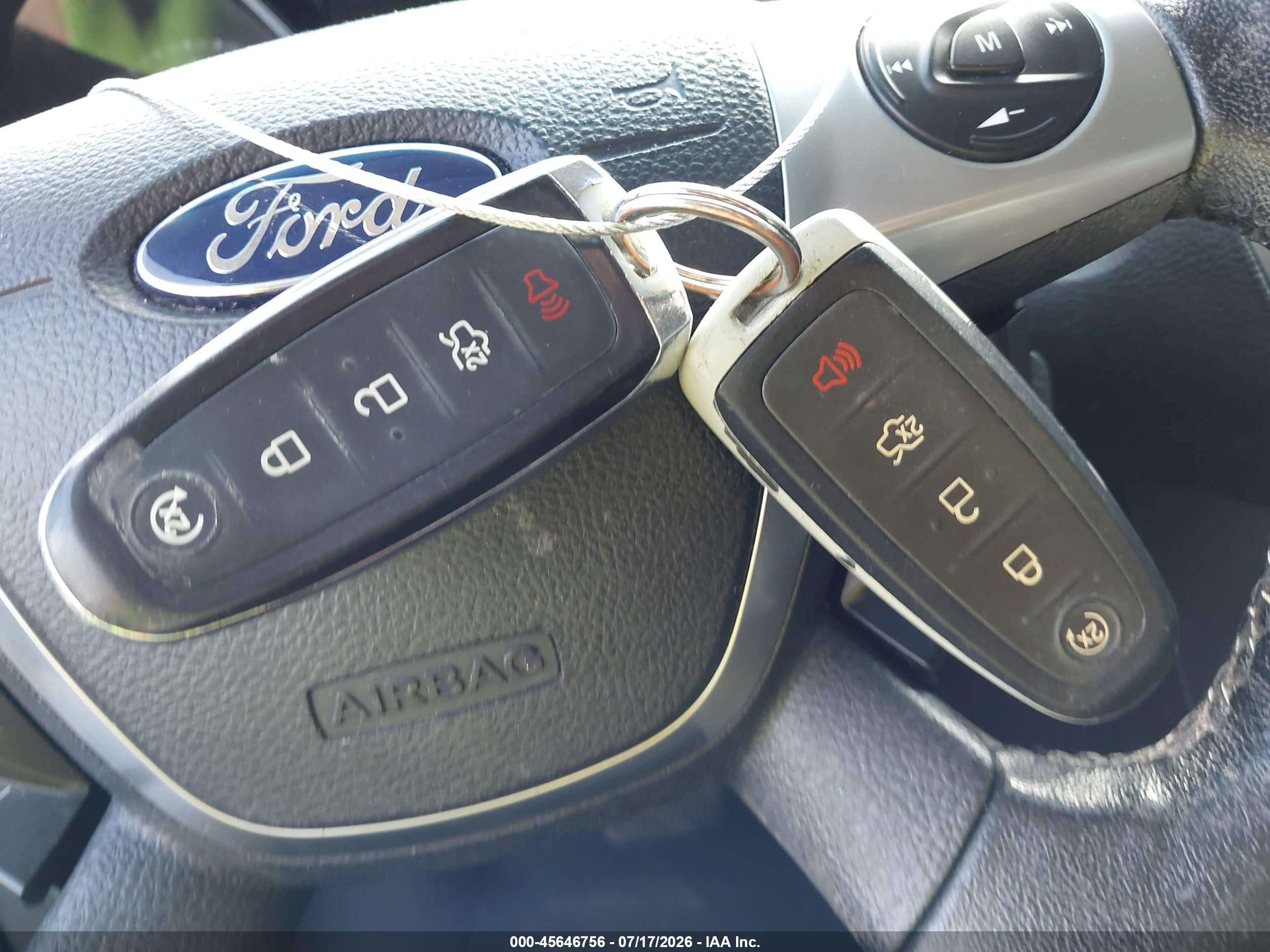 2013 Ford Focus Titanium Серебряный vin: 1FADP3J24DL200212