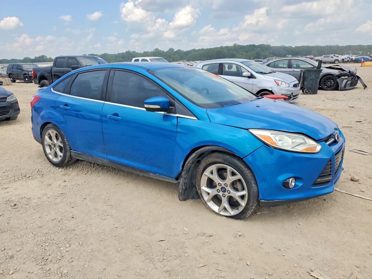 2014 Ford Focus Titanium Blue vin: 1FADP3J24EL244096
