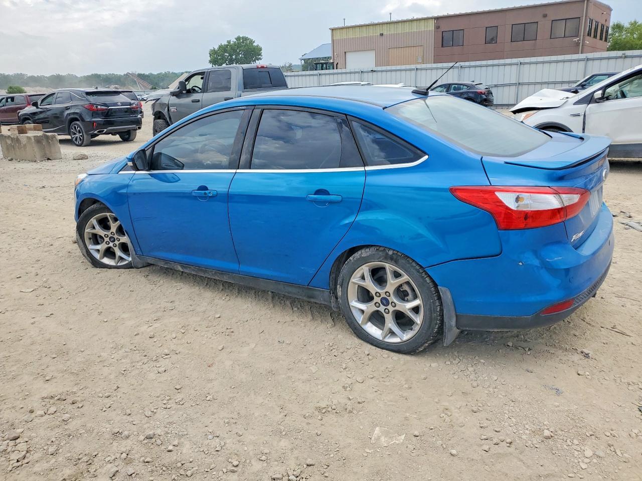 2014 Ford Focus Titanium Blue vin: 1FADP3J24EL244096