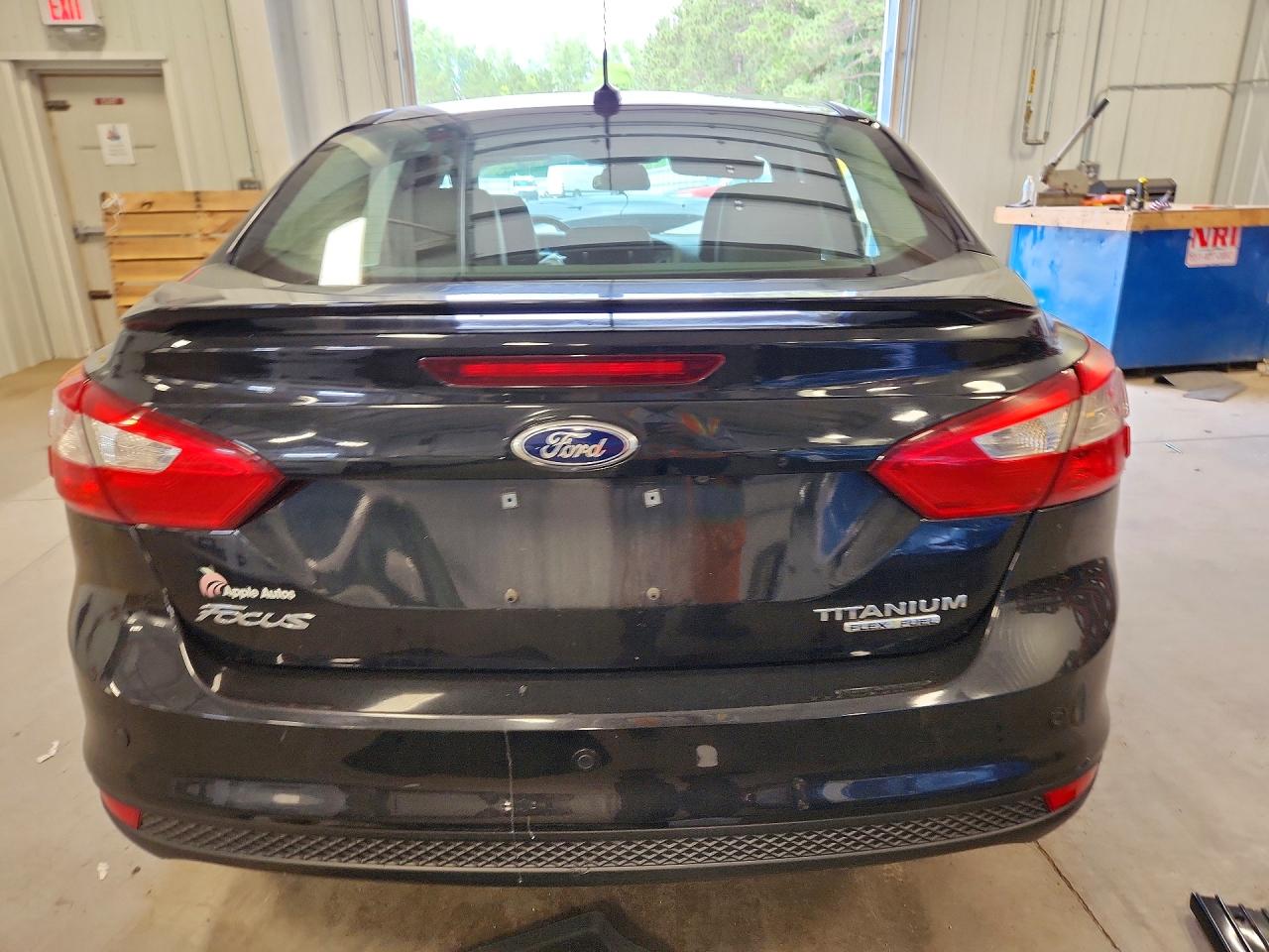 2013 Ford Focus Titanium Черный vin: 1FADP3J25DL107571