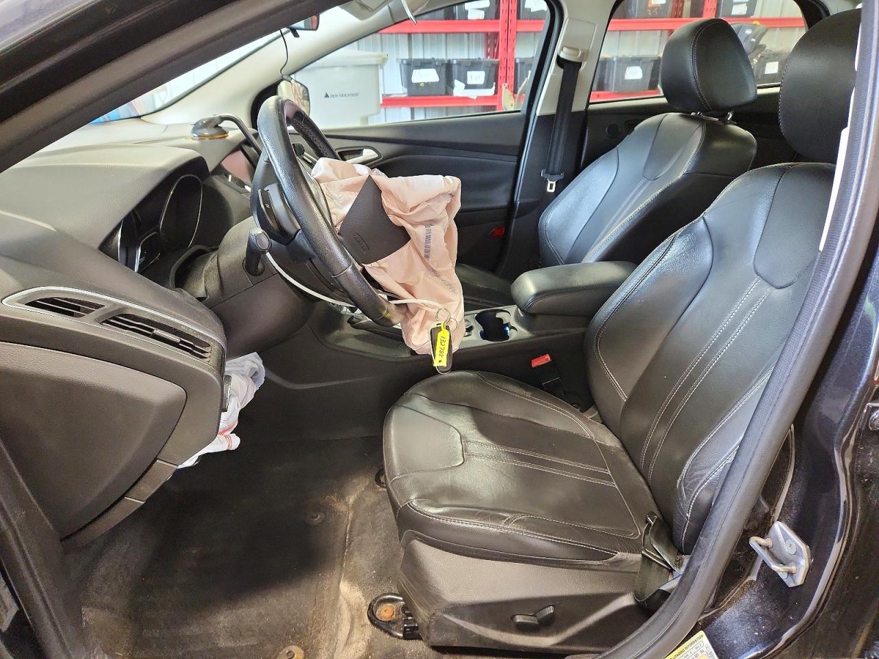 2013 Ford Focus Titanium Черный vin: 1FADP3J25DL107571
