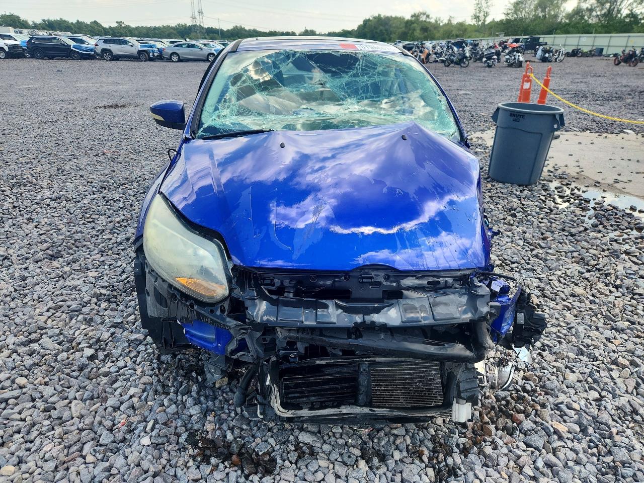 2013 Ford Focus Titanium Blue vin: 1FADP3J25DL301162