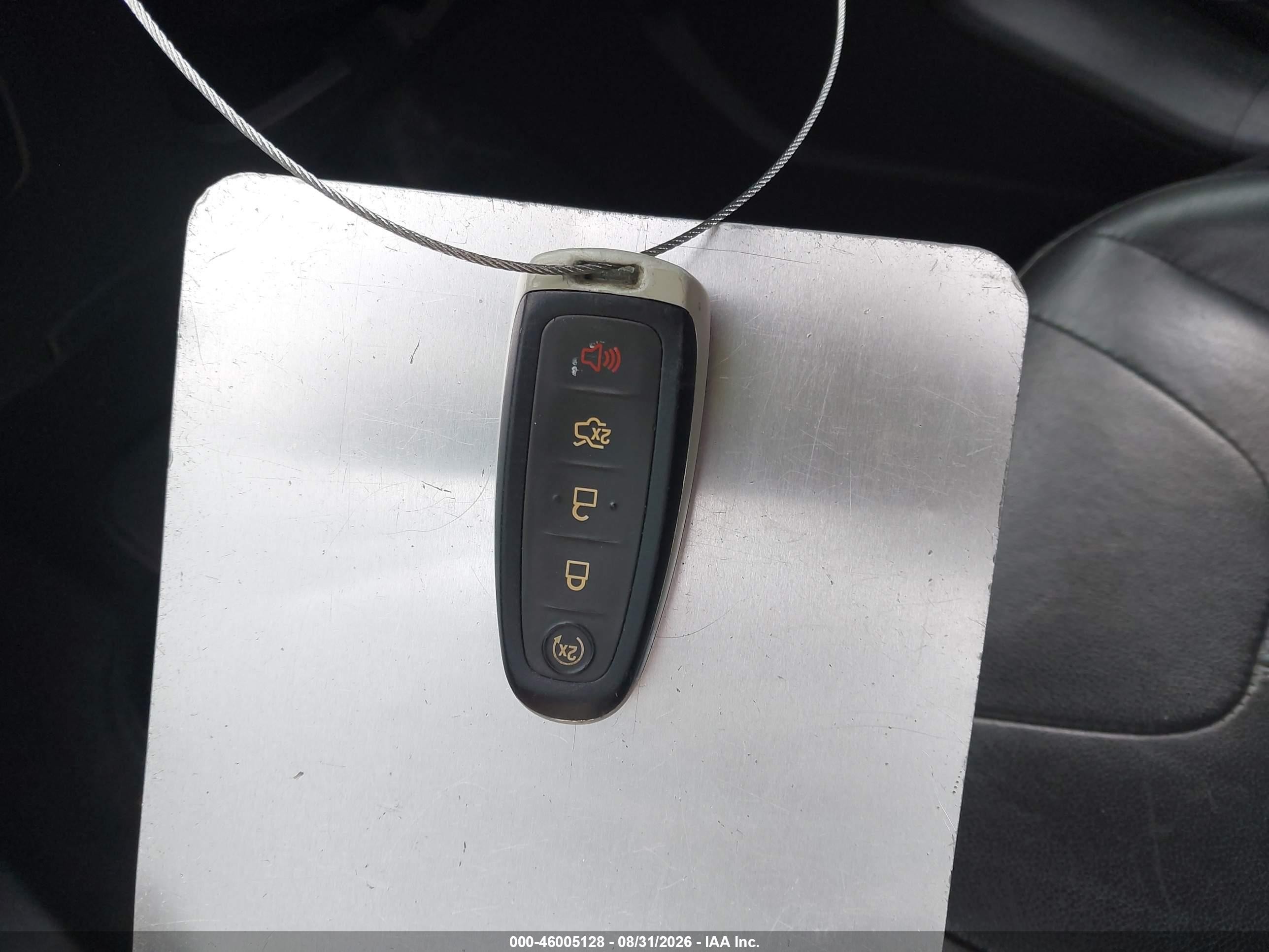 2013 Ford Focus Titanium Burgundy vin: 1FADP3J25DL311707