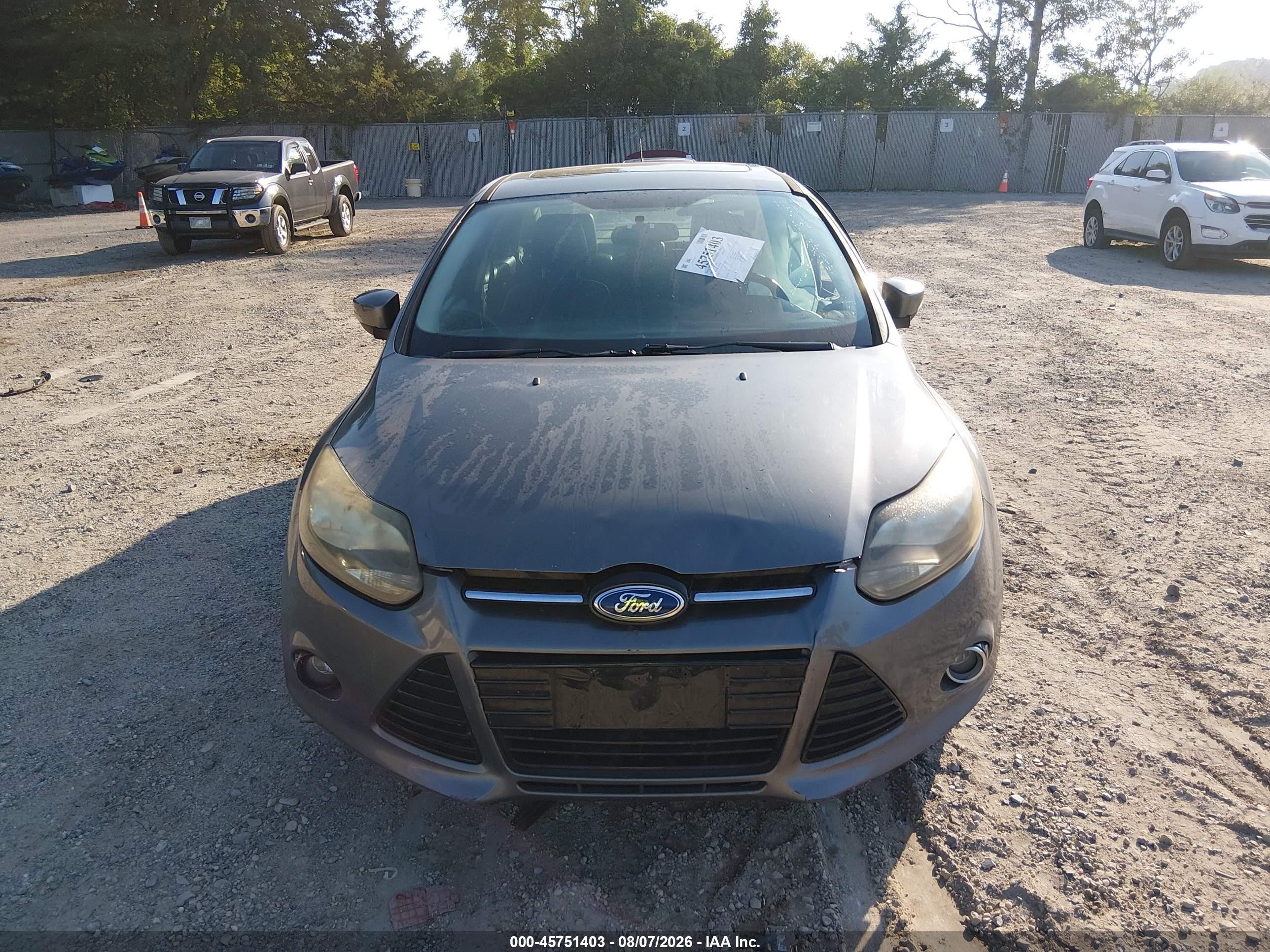 2013 Ford Focus Titanium Gray vin: 1FADP3J25DL378310