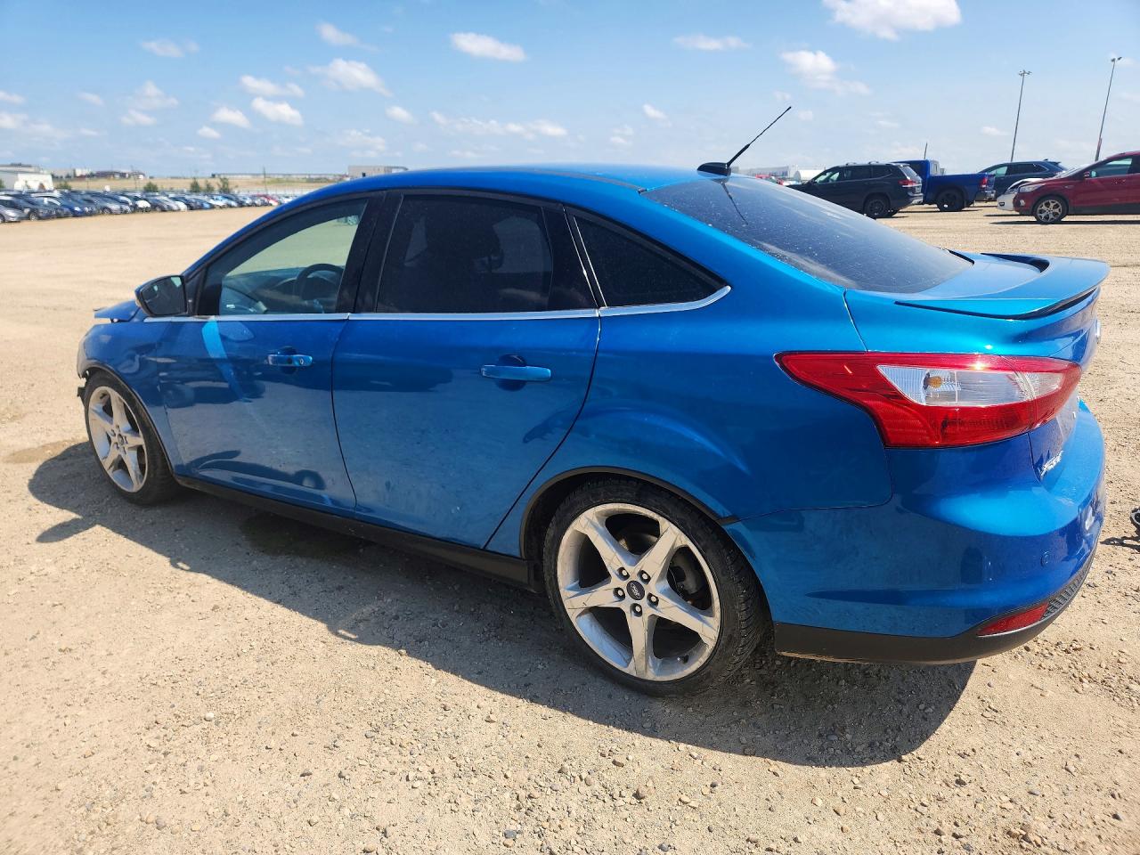 2014 Ford Focus Titanium Blue vin: 1FADP3J25EL146307