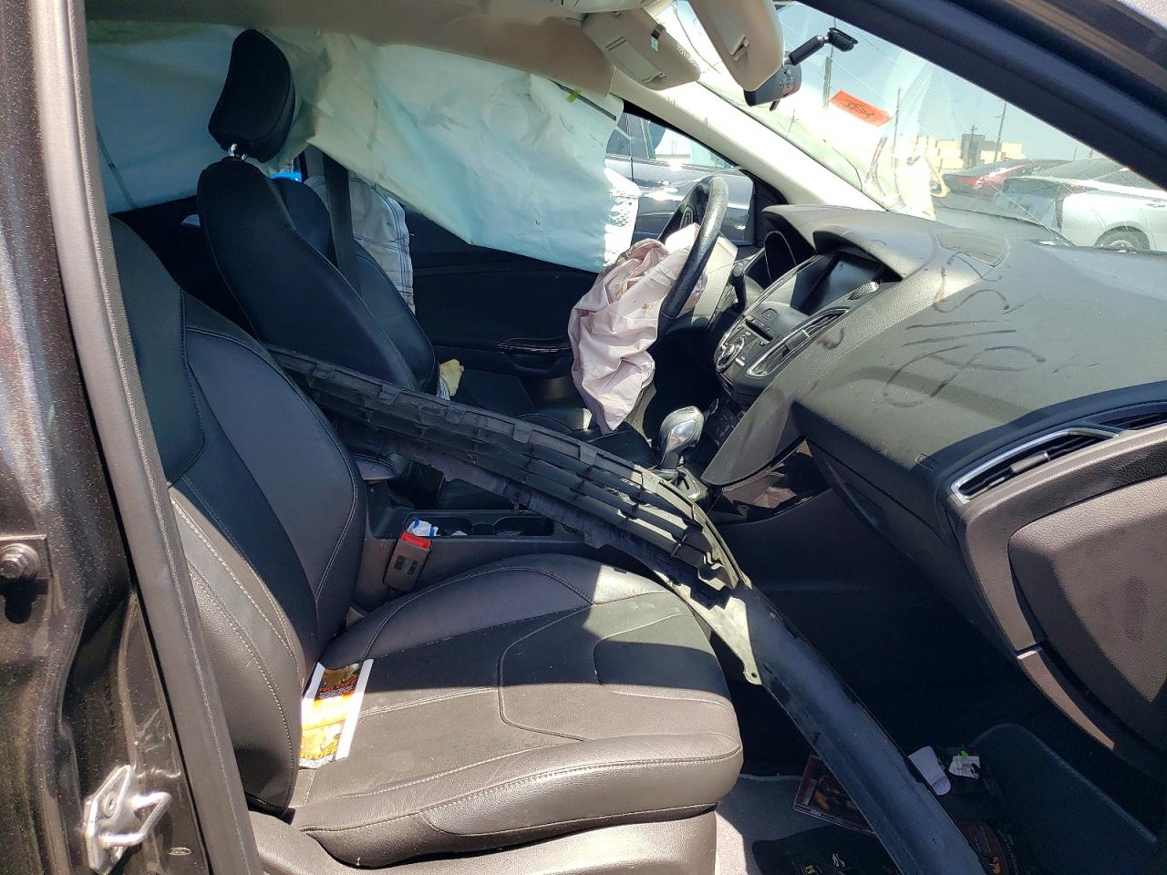 2015 Ford Focus Titanium Серый vin: 1FADP3J25FL231858