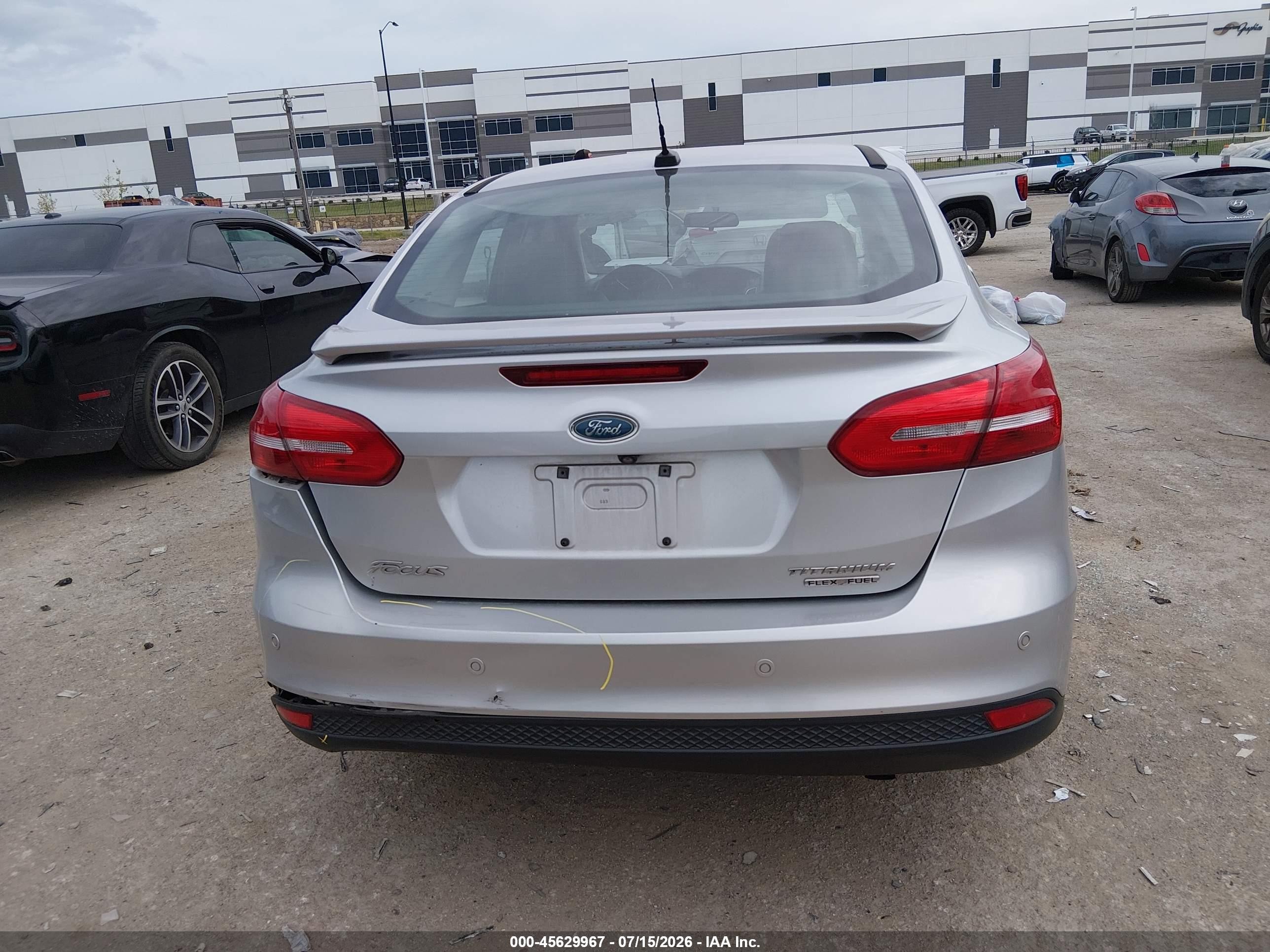 2015 Ford Focus Titanium Silver vin: 1FADP3J25FL235344