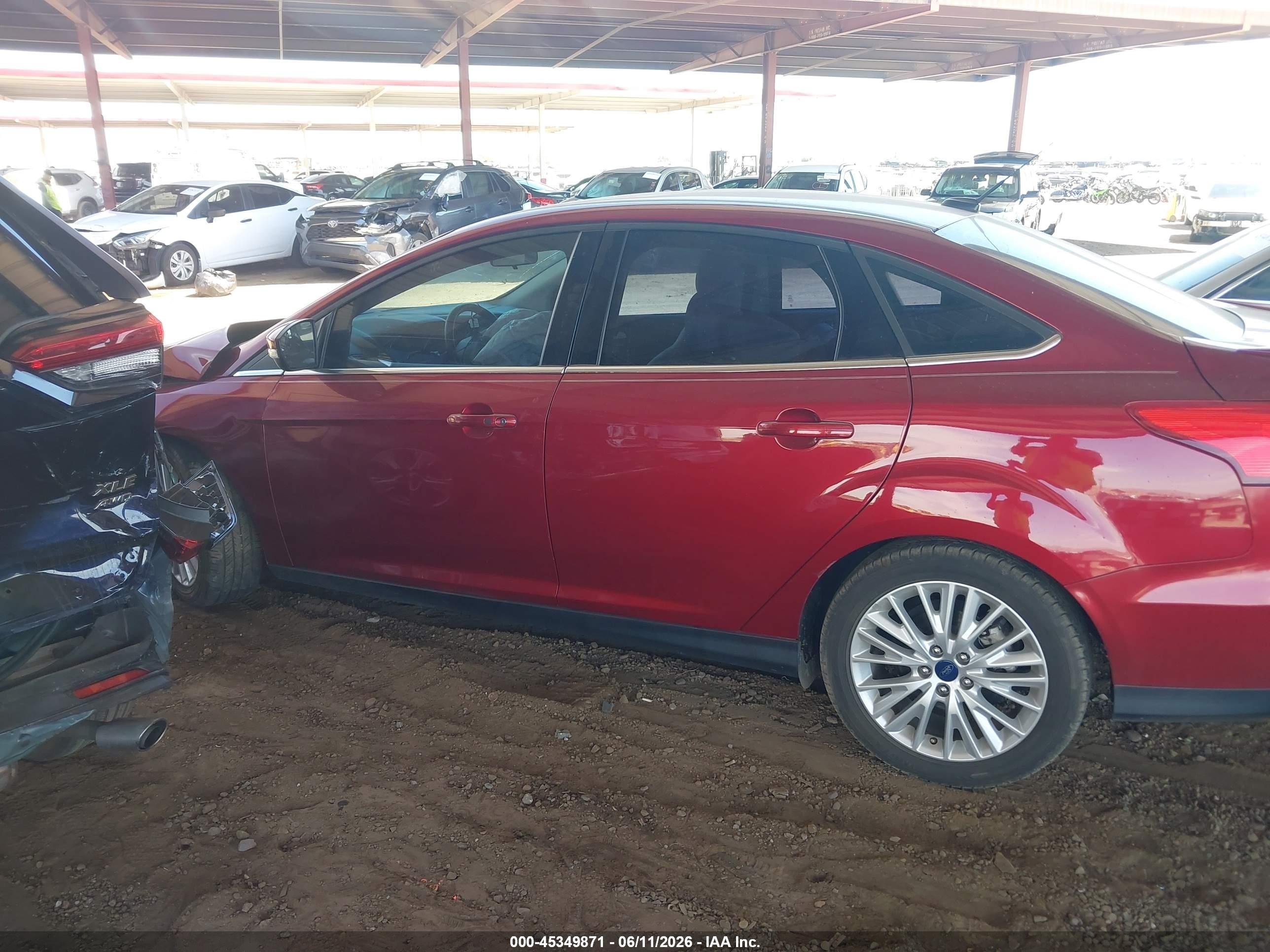 2017 Ford Focus Titanium Red vin: 1FADP3J25HL255113
