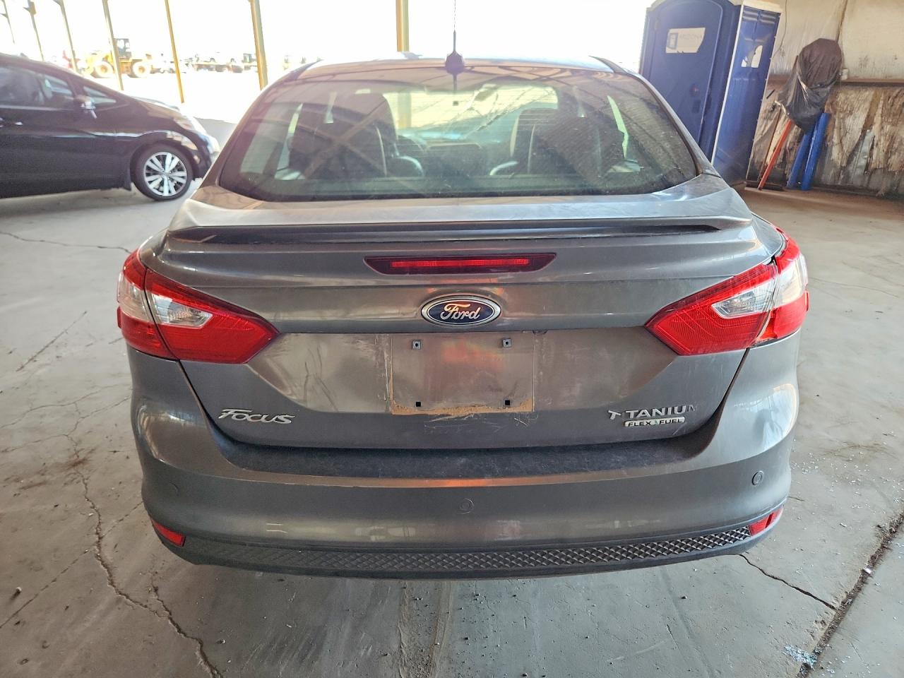 2013 Ford Focus Titanium Серый vin: 1FADP3J26DL177824