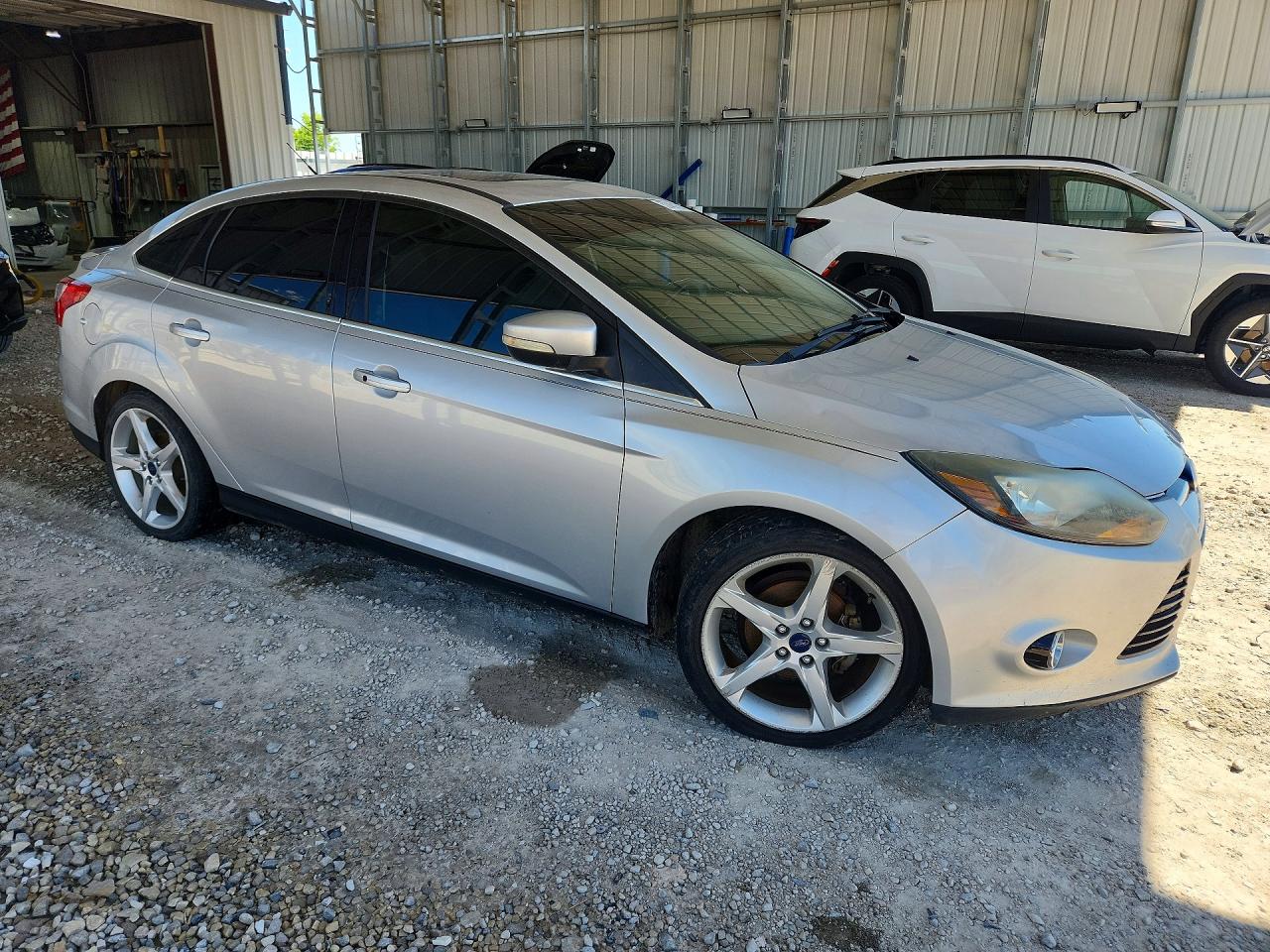 2013 Ford Focus Silver vin: 1FADP3J26DL234569