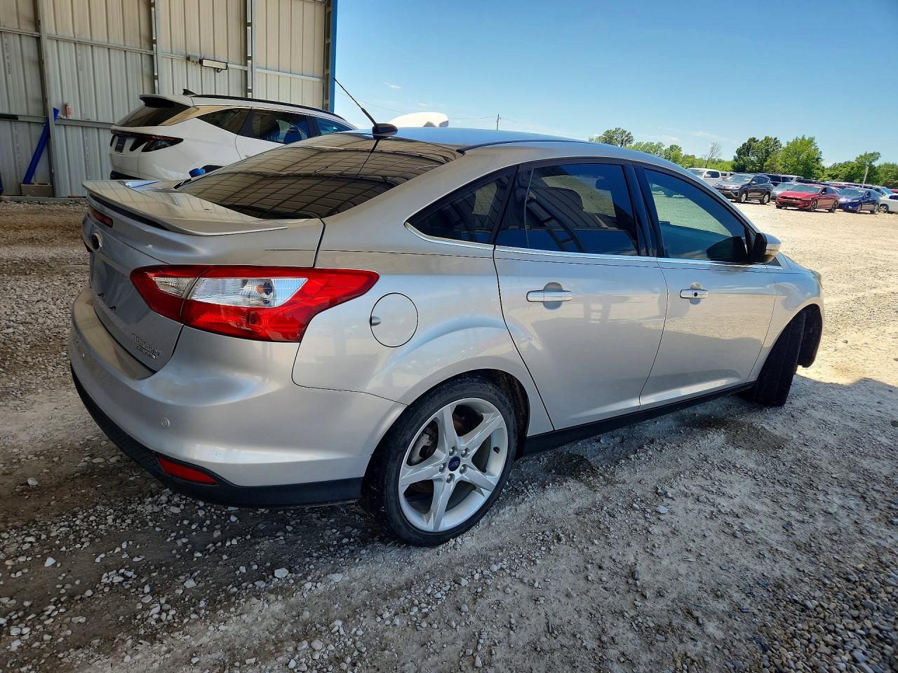 2013 Ford Focus Silver vin: 1FADP3J26DL234569