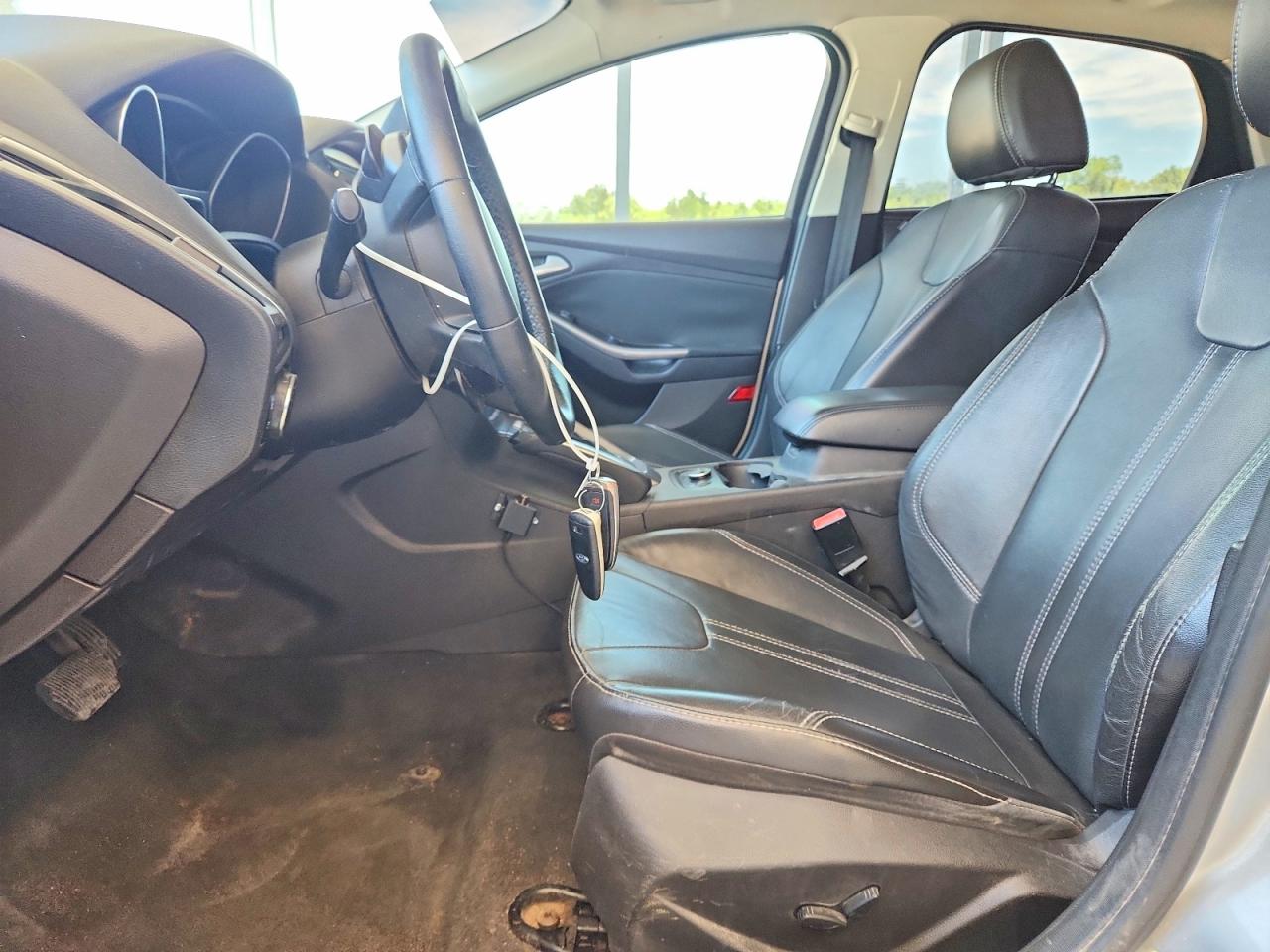 2013 Ford Focus Silver vin: 1FADP3J26DL234569