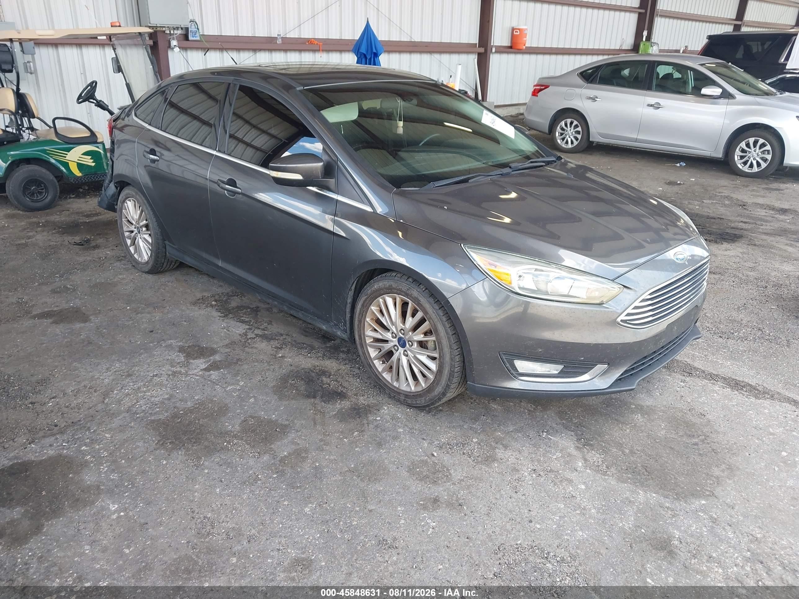 2015 Ford Focus Titanium Gray vin: 1FADP3J26FL268613