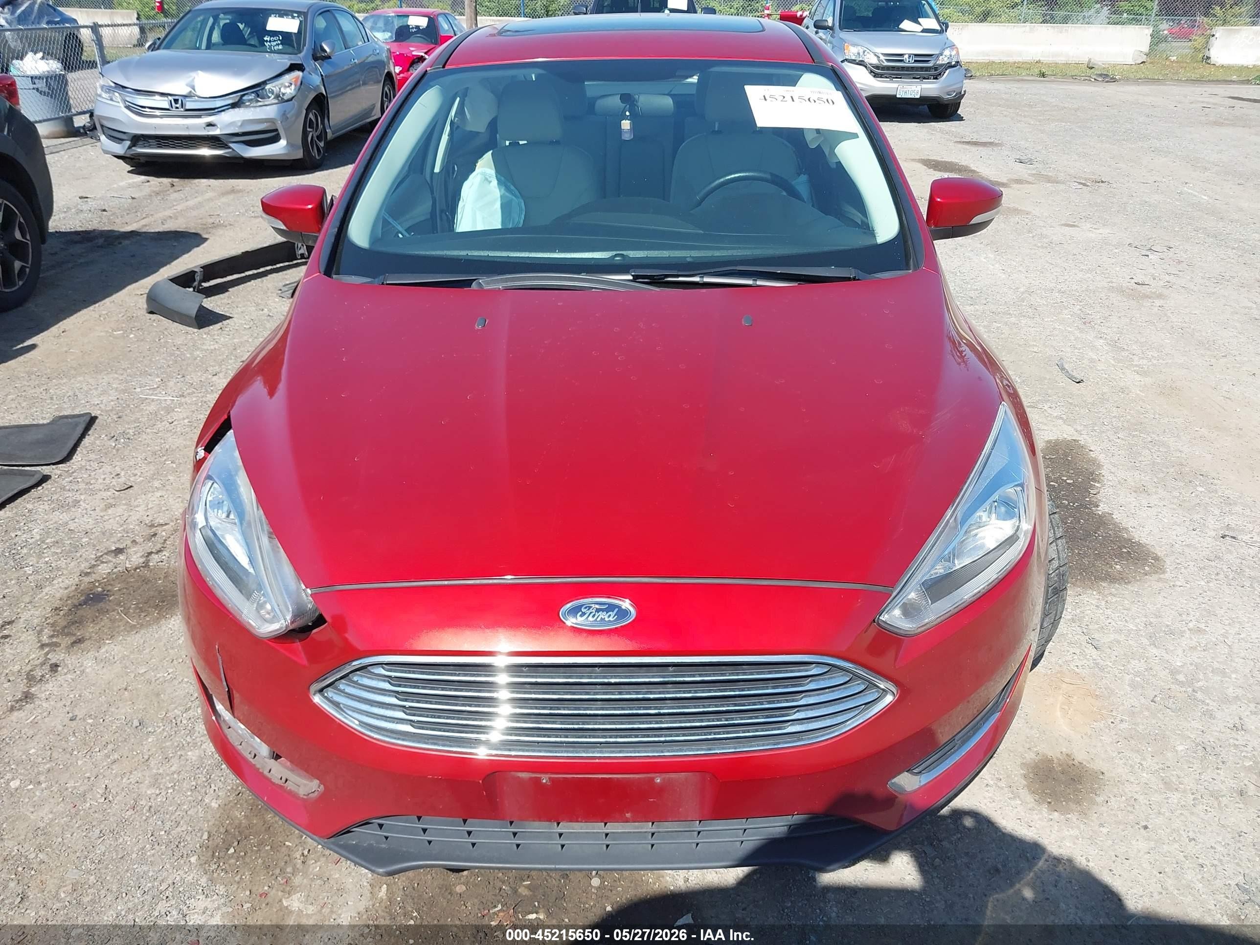 2018 Ford Focus Titanium Red vin: 1FADP3J26JL314725