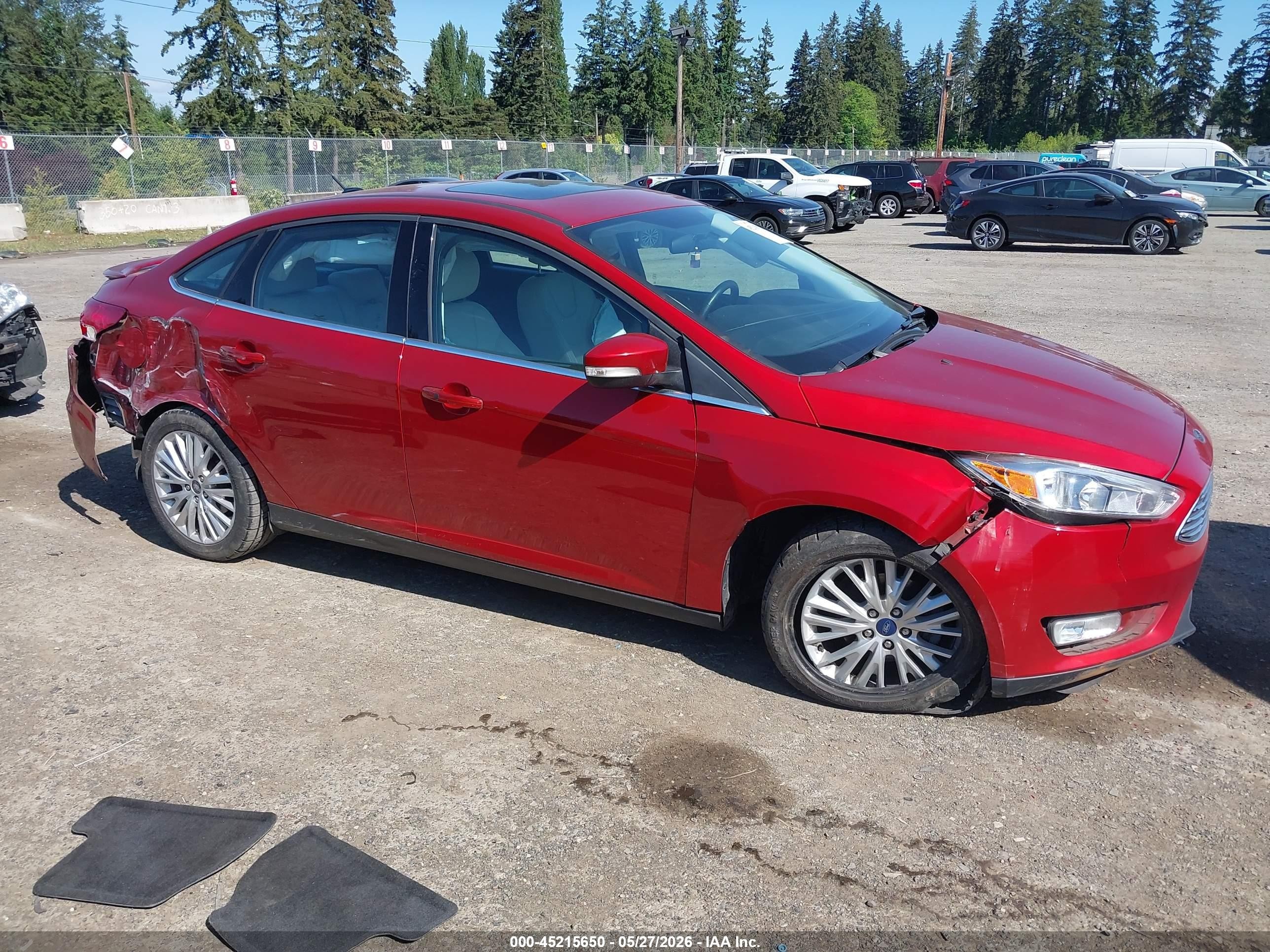 2018 Ford Focus Titanium Red vin: 1FADP3J26JL314725