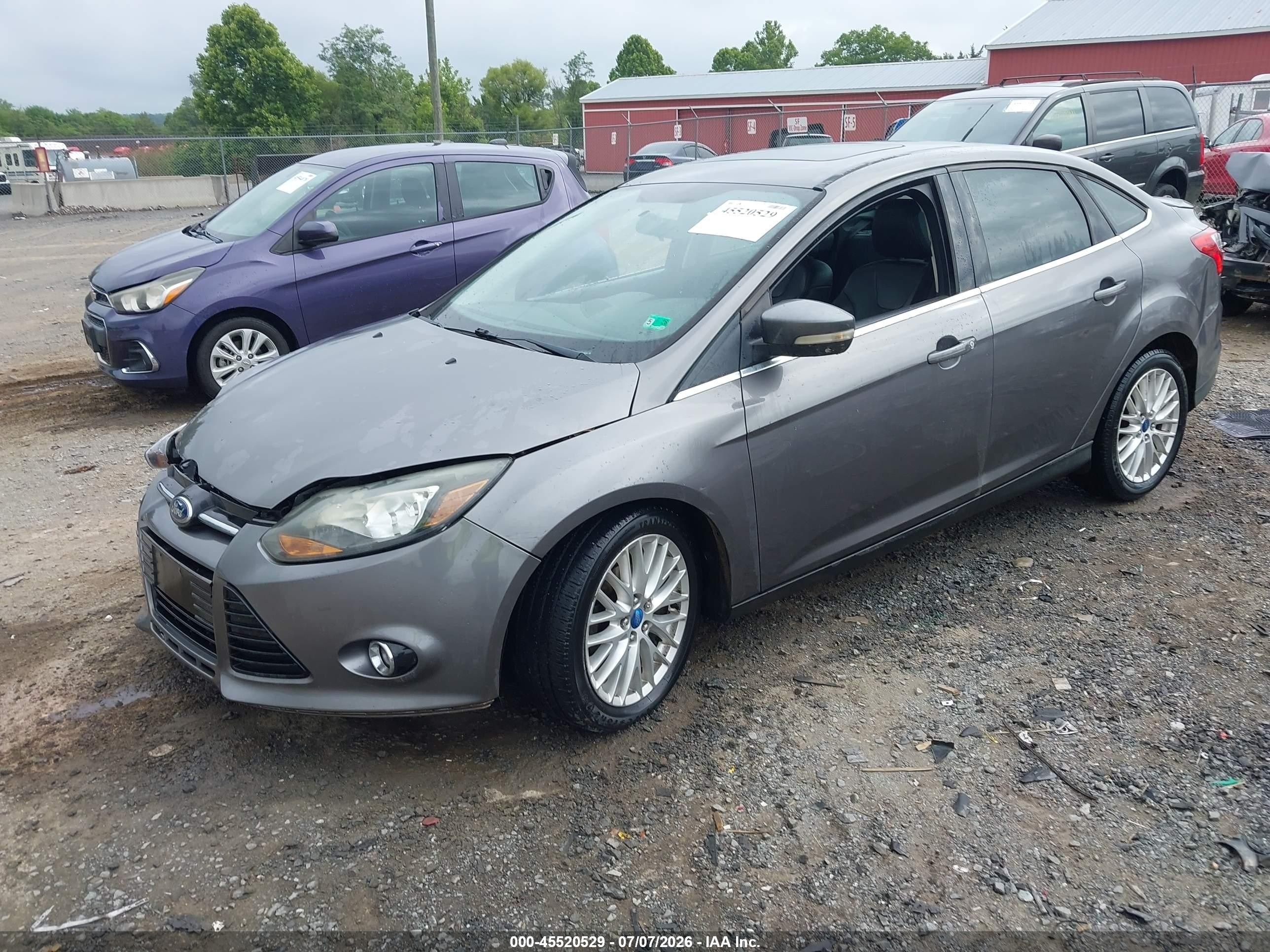 2013 Ford Focus Titanium Gray vin: 1FADP3J27DL128972