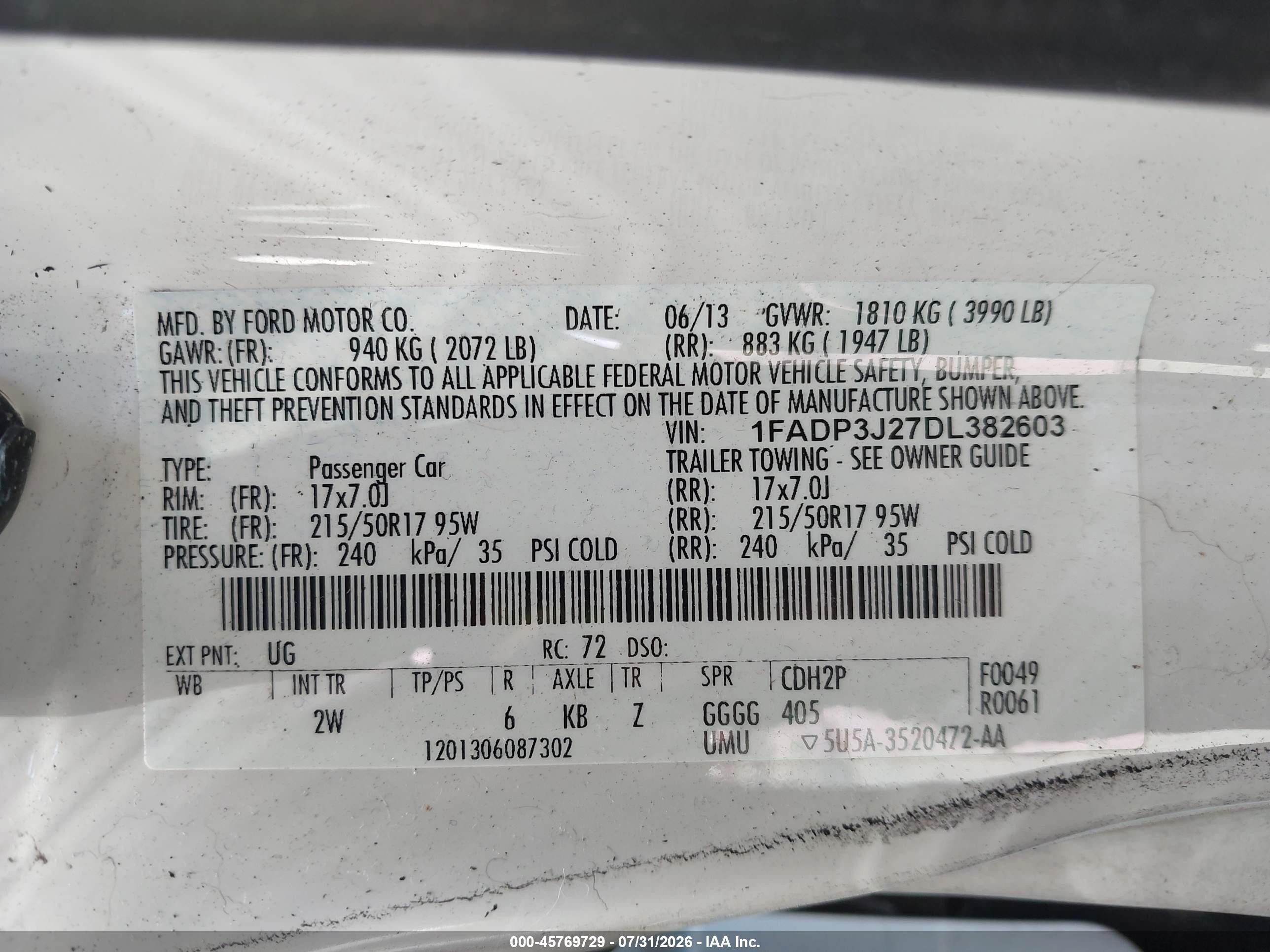 2013 Ford Focus Titanium White vin: 1FADP3J27DL382603