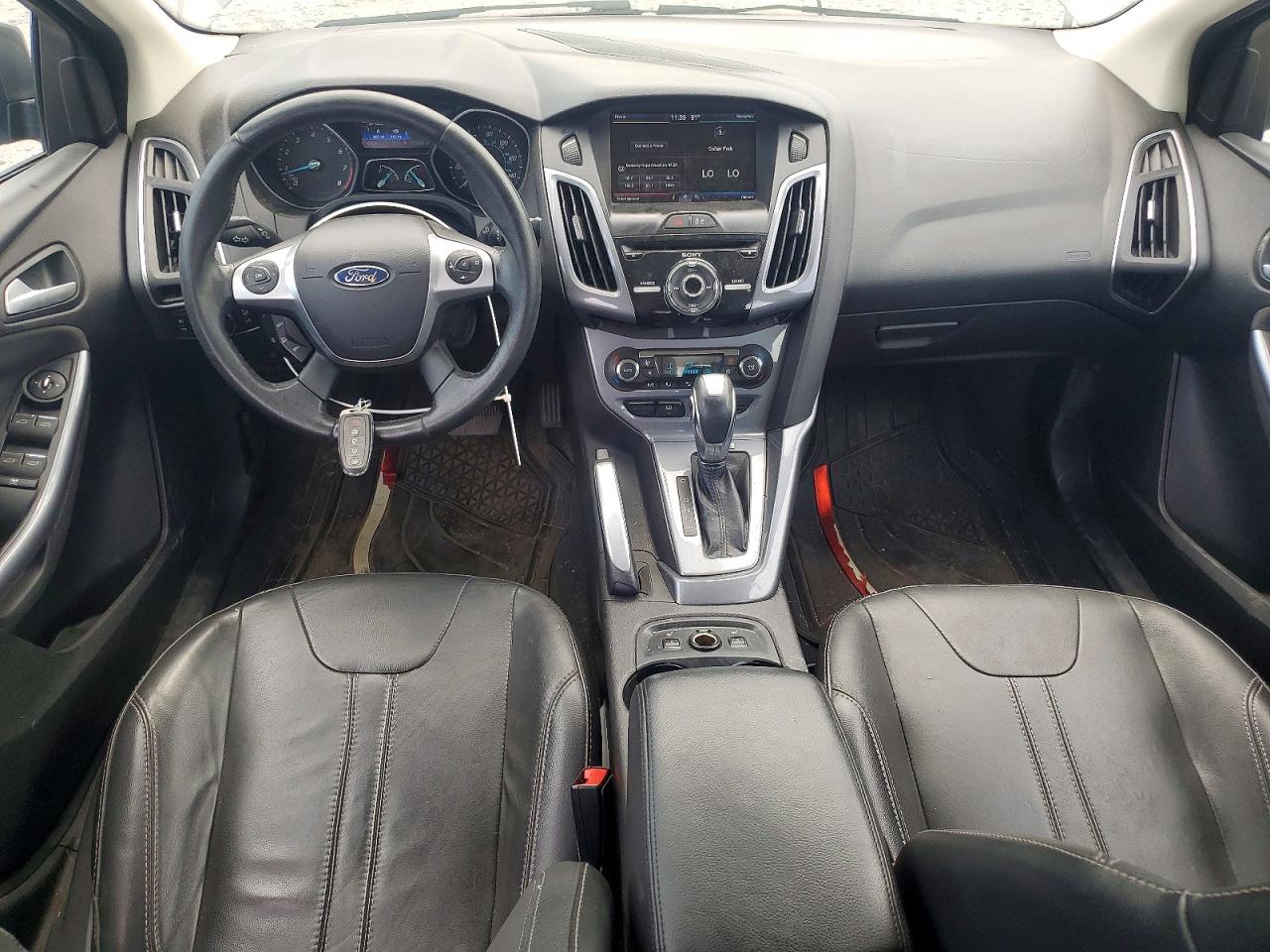 2014 Ford Focus Titanium Угольный vin: 1FADP3J27EL101403
