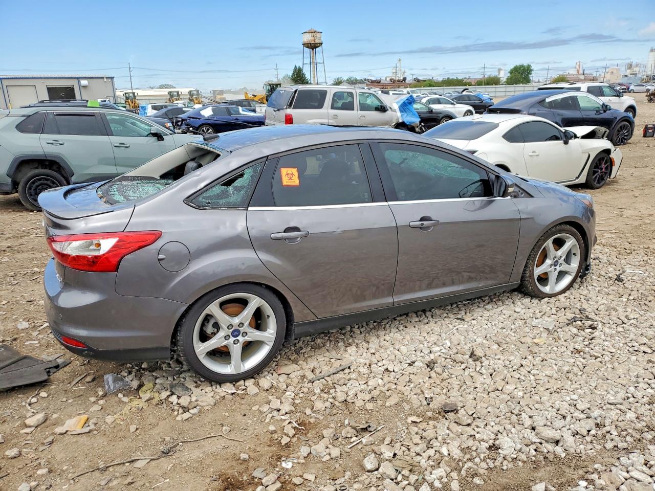 2014 Ford Focus Titanium Black vin: 1FADP3J27EL106911