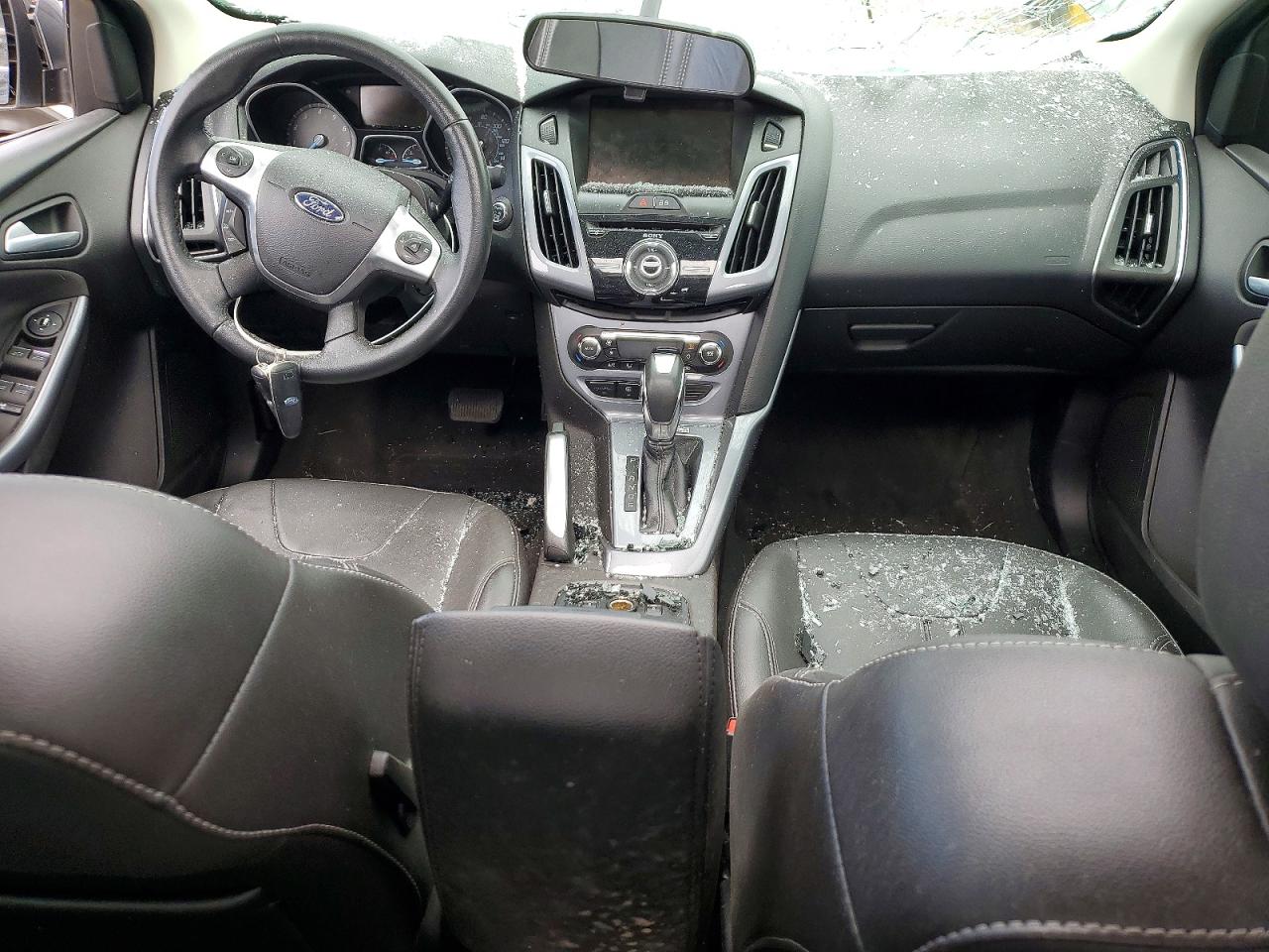 2014 Ford Focus Titanium Black vin: 1FADP3J27EL106911