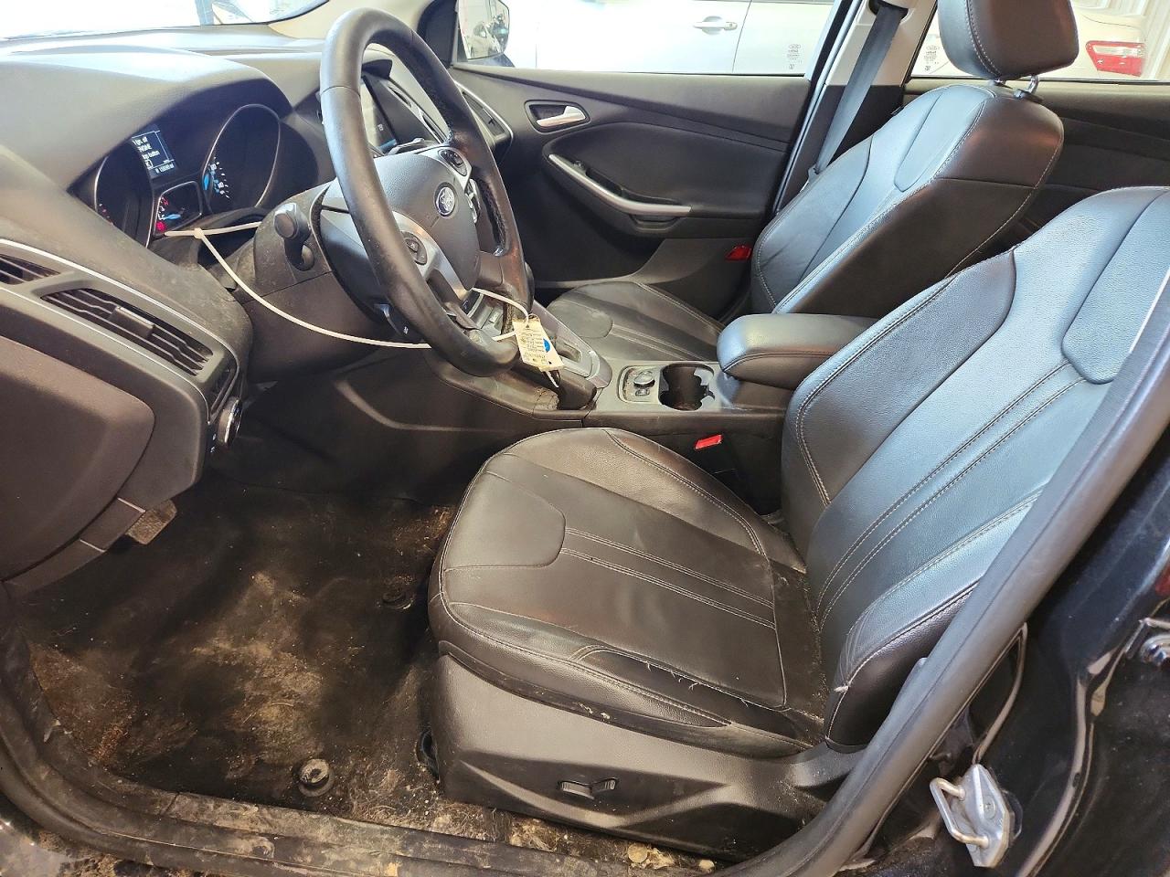 2014 Ford Focus Titanium Black vin: 1FADP3J27EL230046