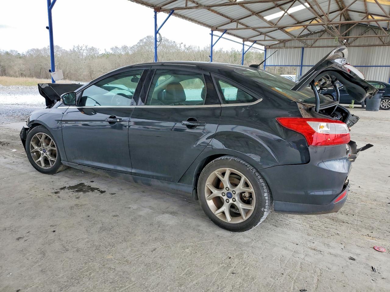 2014 Ford Focus Titanium Black vin: 1FADP3J27EL292241