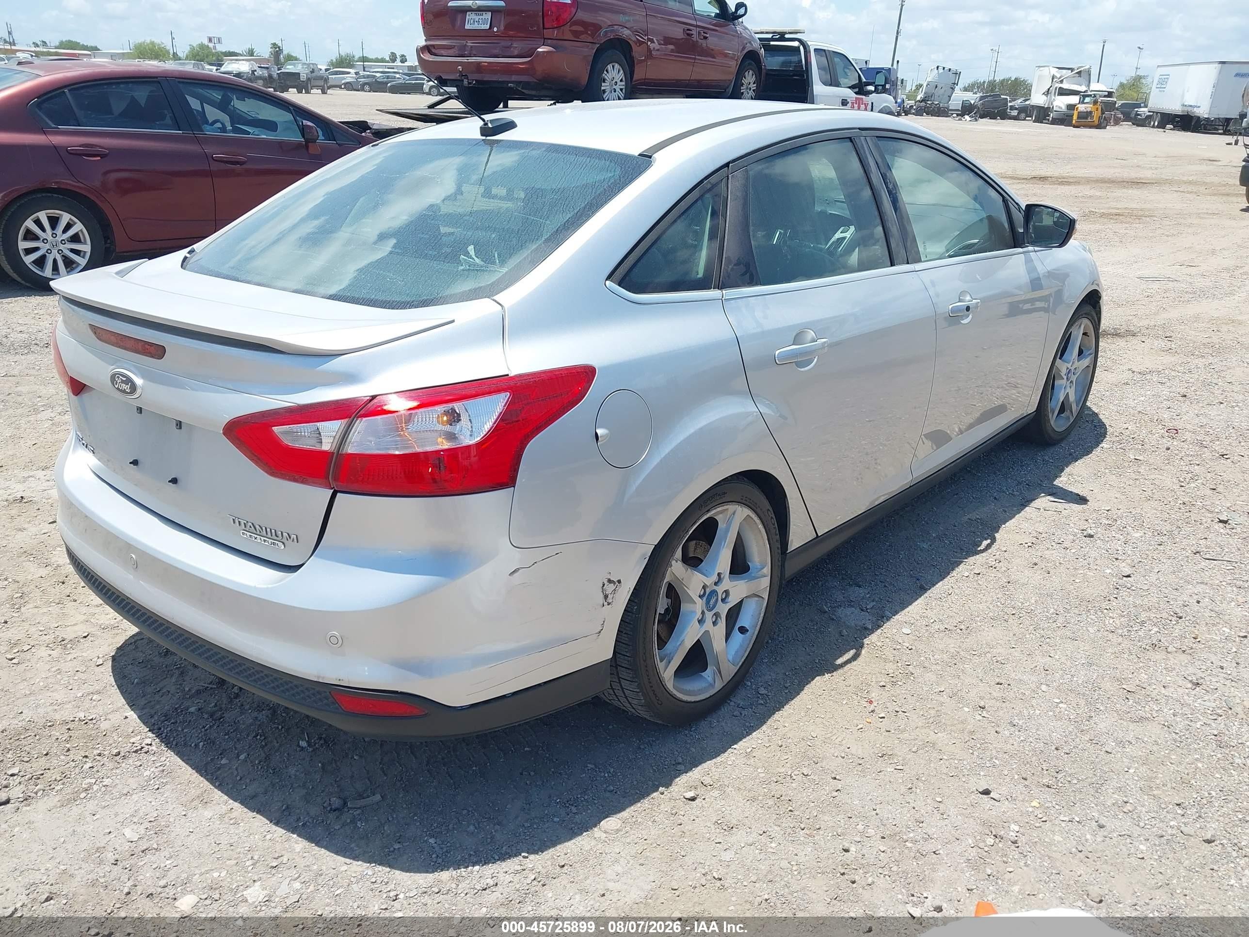 2013 Ford Focus Titanium Silver vin: 1FADP3J28DL177839