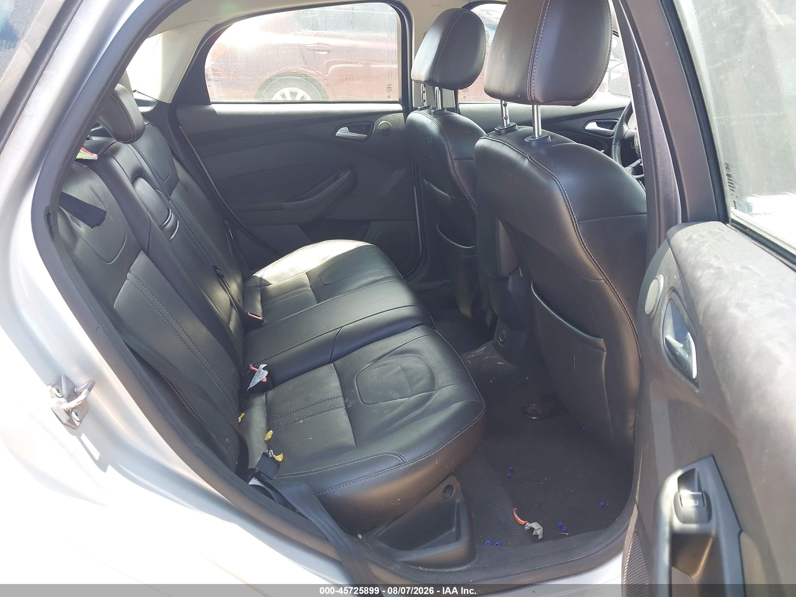 2013 Ford Focus Titanium Silver vin: 1FADP3J28DL177839